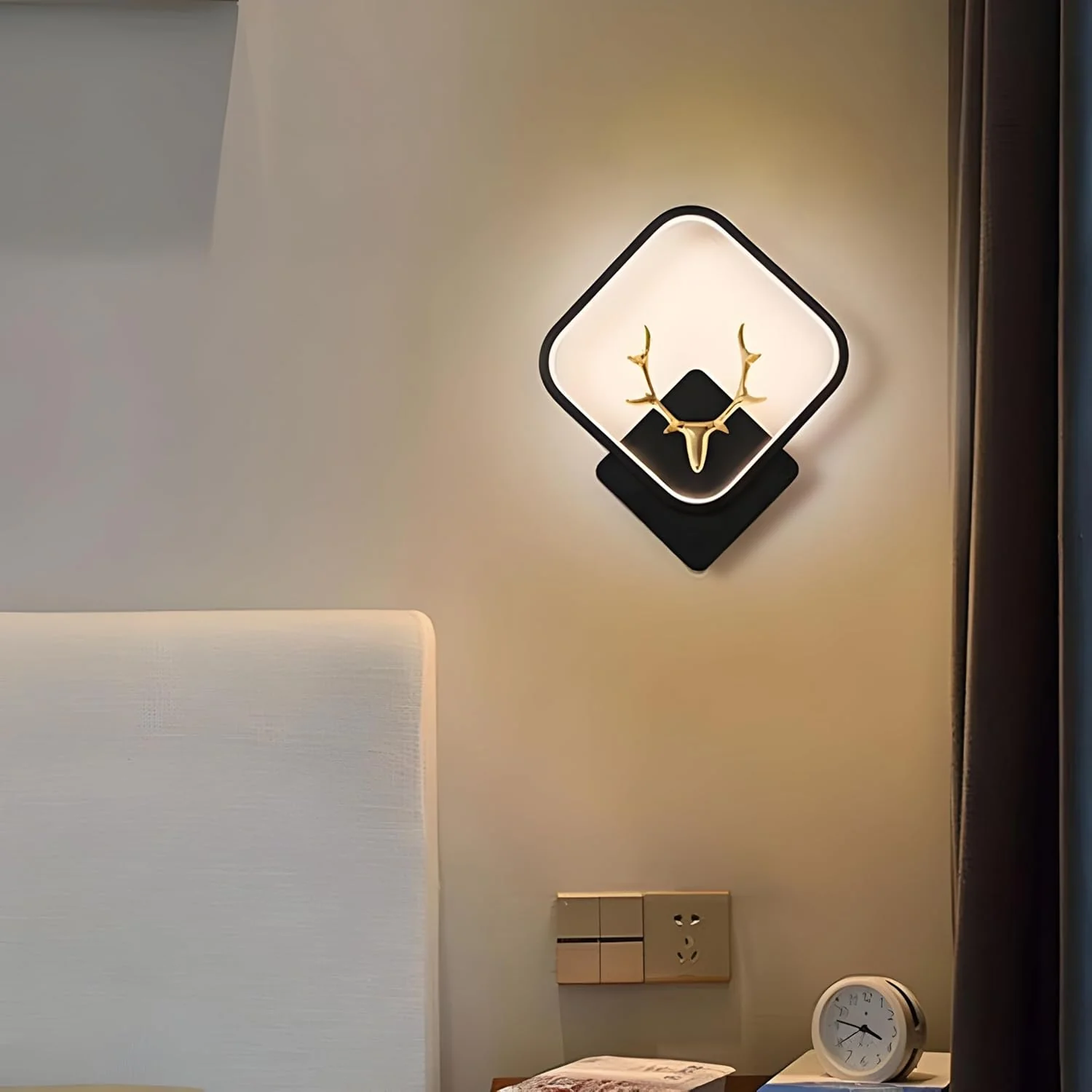 Deer Wall Lamp with Adjustable Color Changing Function - Image 3