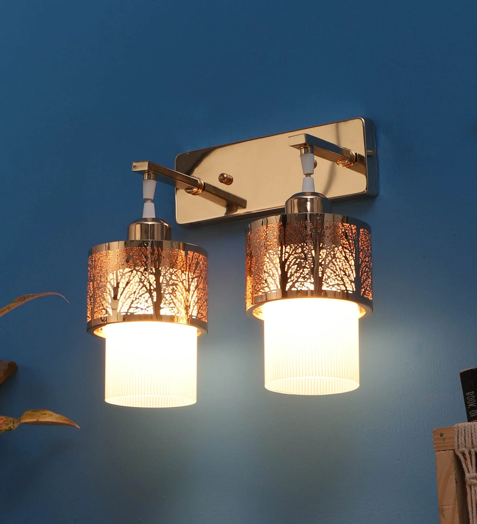 Double Hanging Golden Finish Wall Light - Image 3