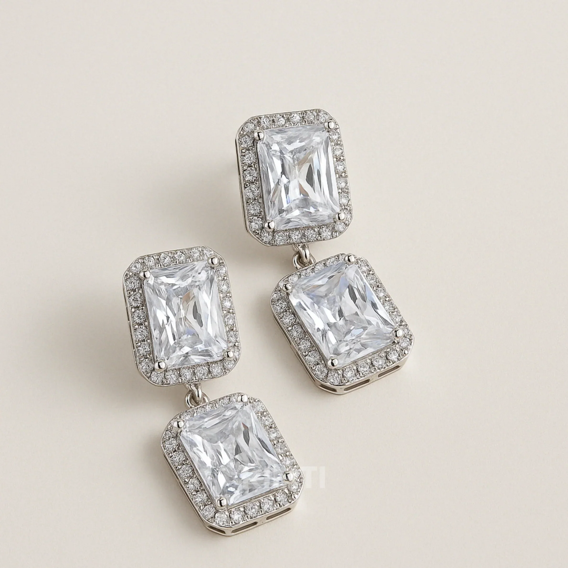 Dream Glow Dangler Earring