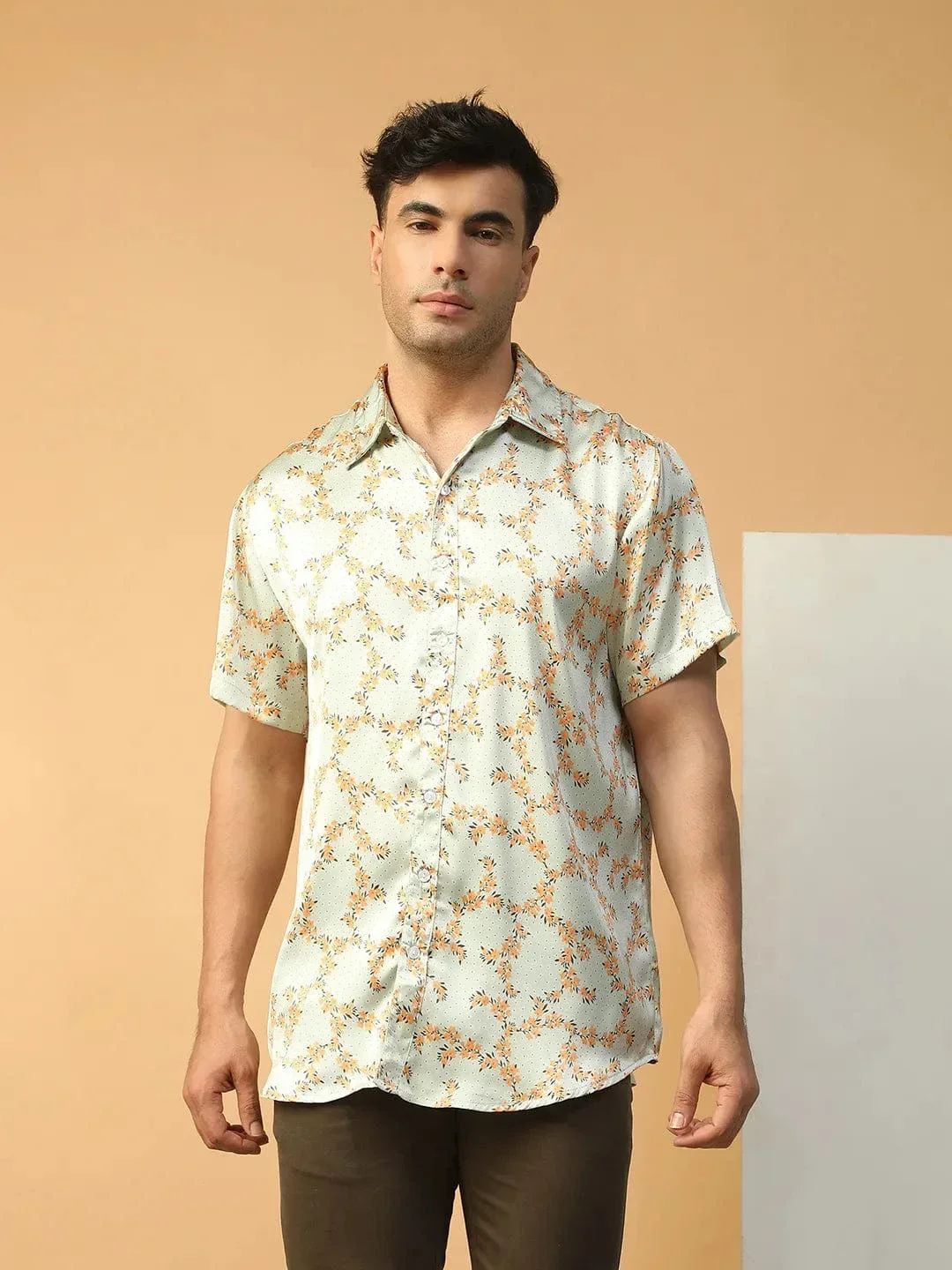 Drip Green Floral Print Collared Short Sleeve Men Oversized Satin Shirt