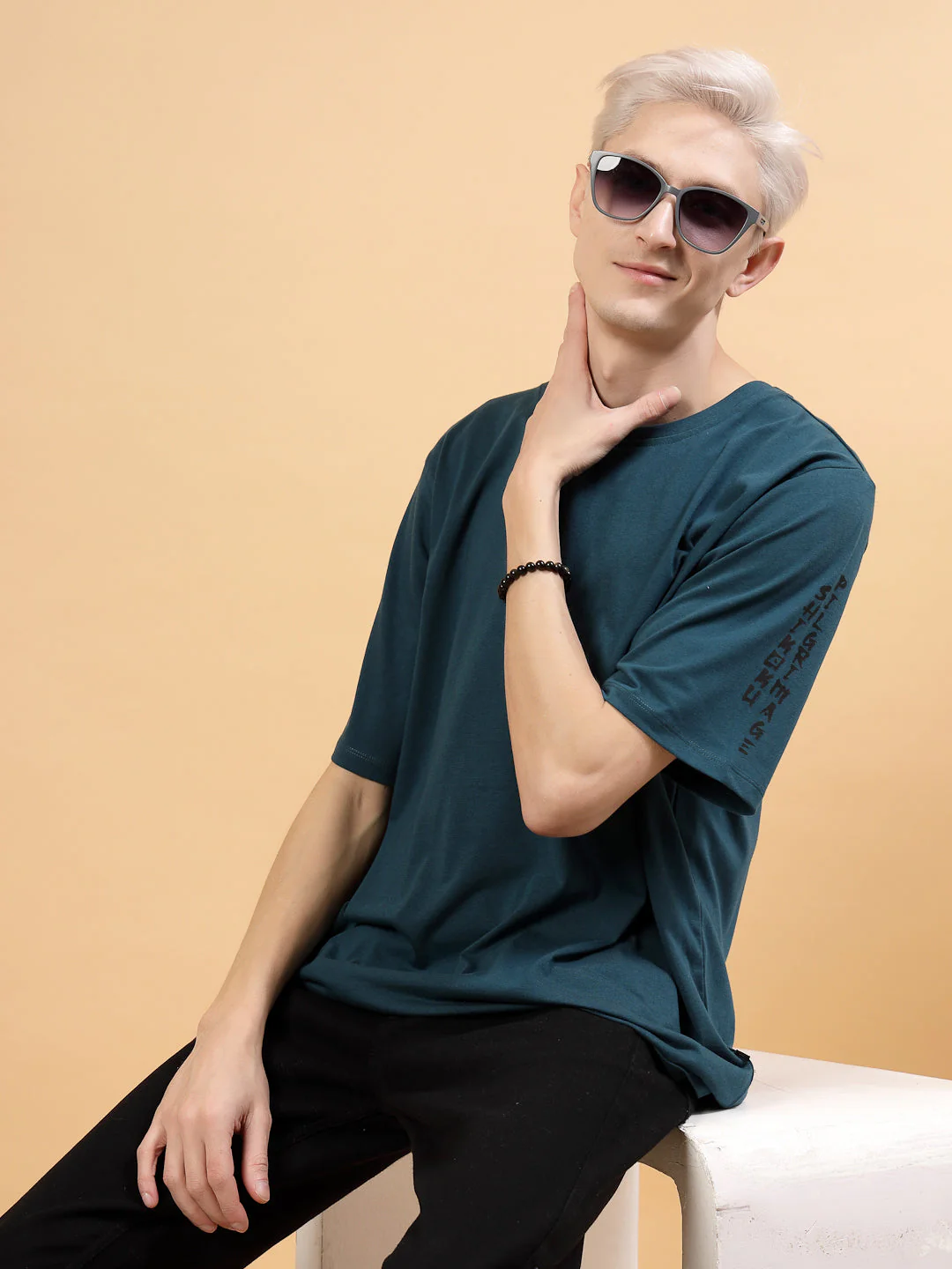 Easy Style Men's Oversized Cotton Tee - Image 11