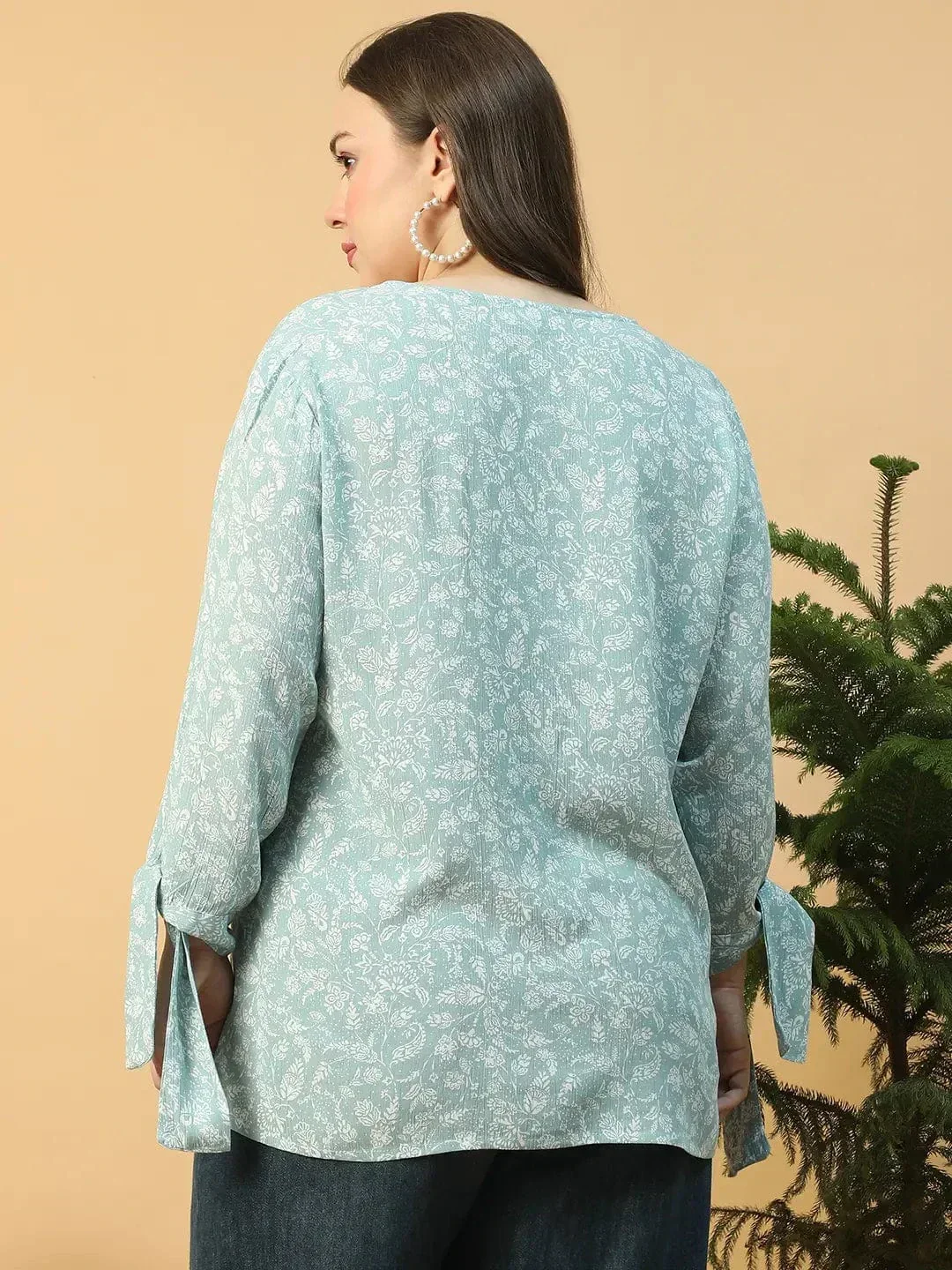 Eccentric Blue Floral Print Long Sleeve With Tie-up Detail Plus Size WomenTop - Image 6