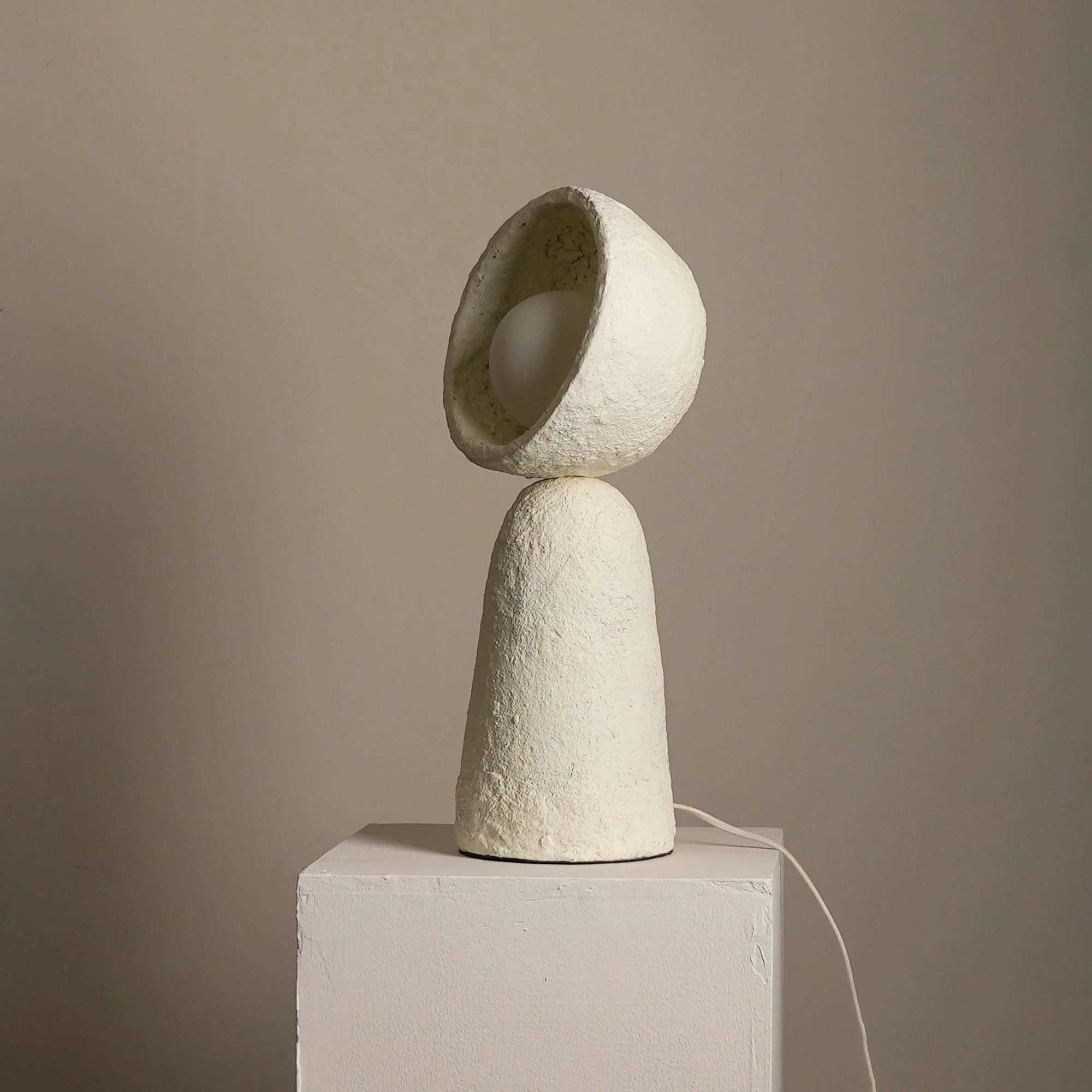 Echo Sphere Table Lamp - Image 2