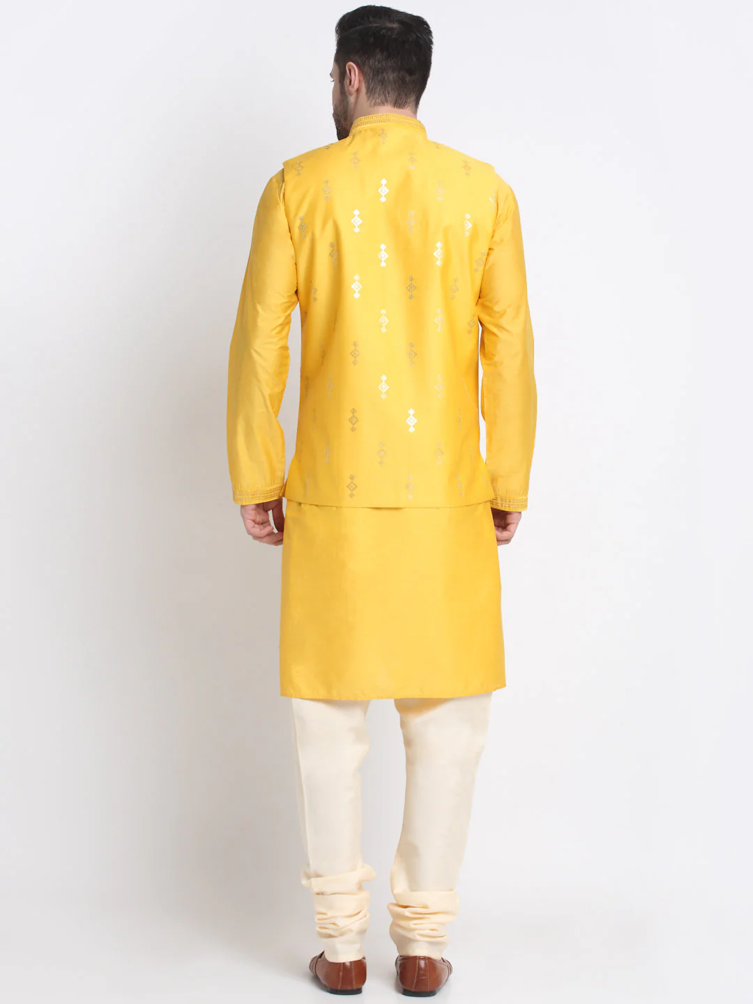 Ethnic Motifs Embroidered Sequence Regular Kurta With Churidar & Nehru Jacket - Image 28