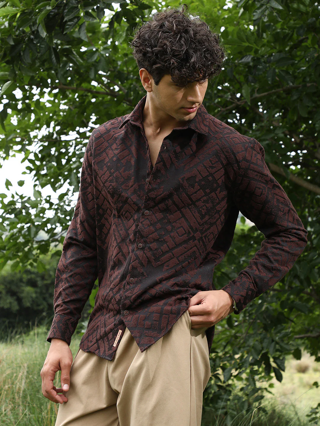 Faded-Cubic Jacquard Shirt - Image 3