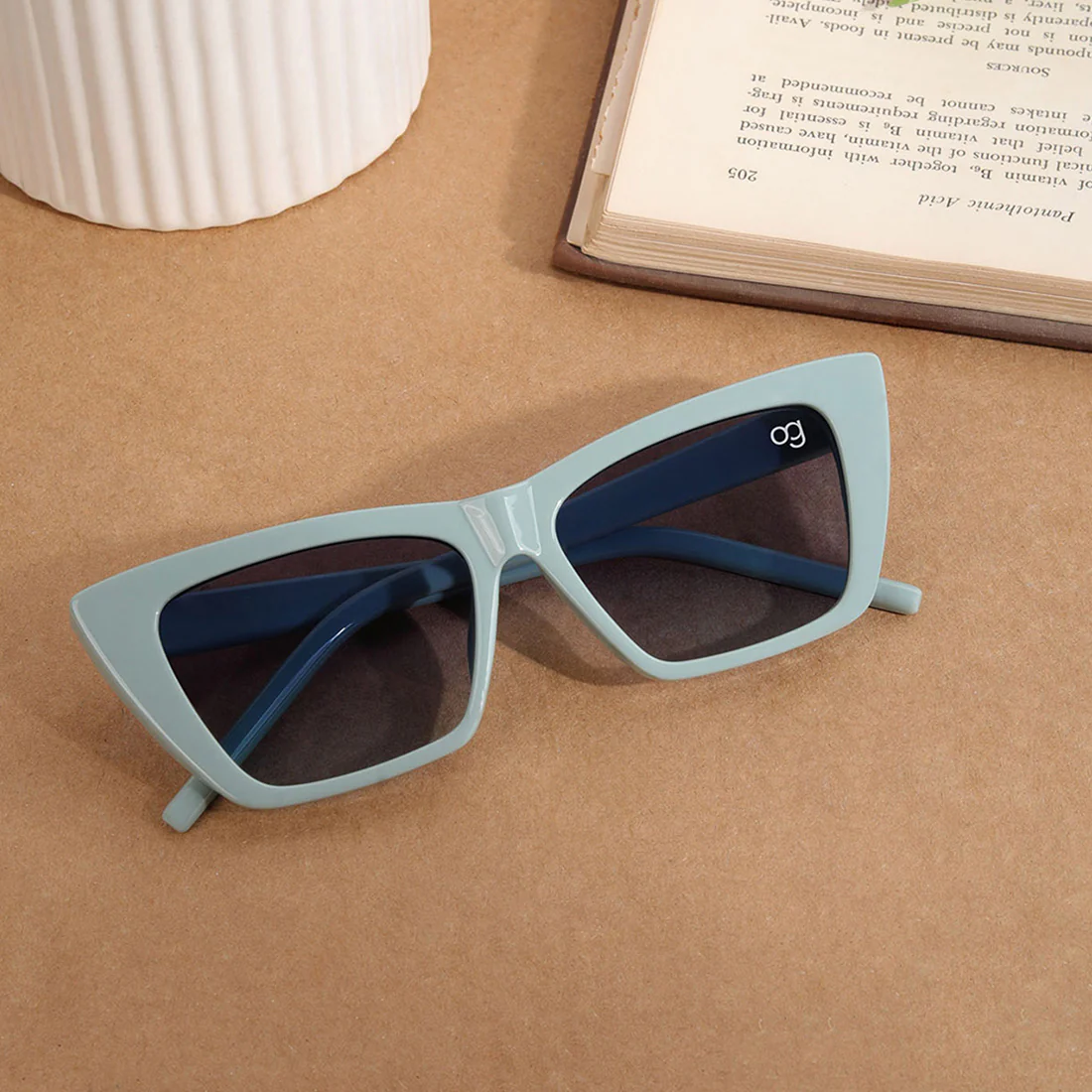 Feline Fancy Cateye Sunglasses - Image 12