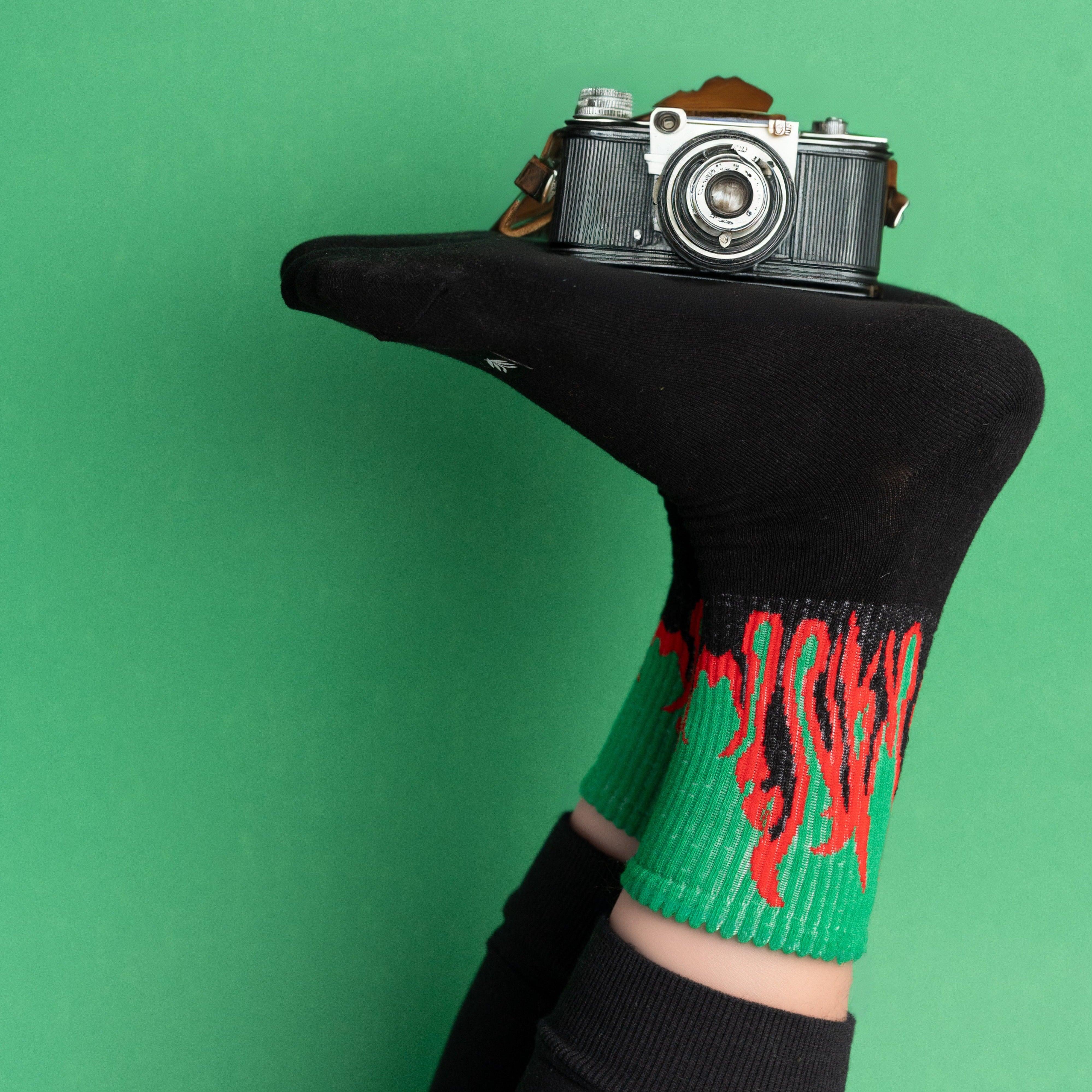 FIRE EDITION - BLACK/GREEN - RED FLAMES - Image 2