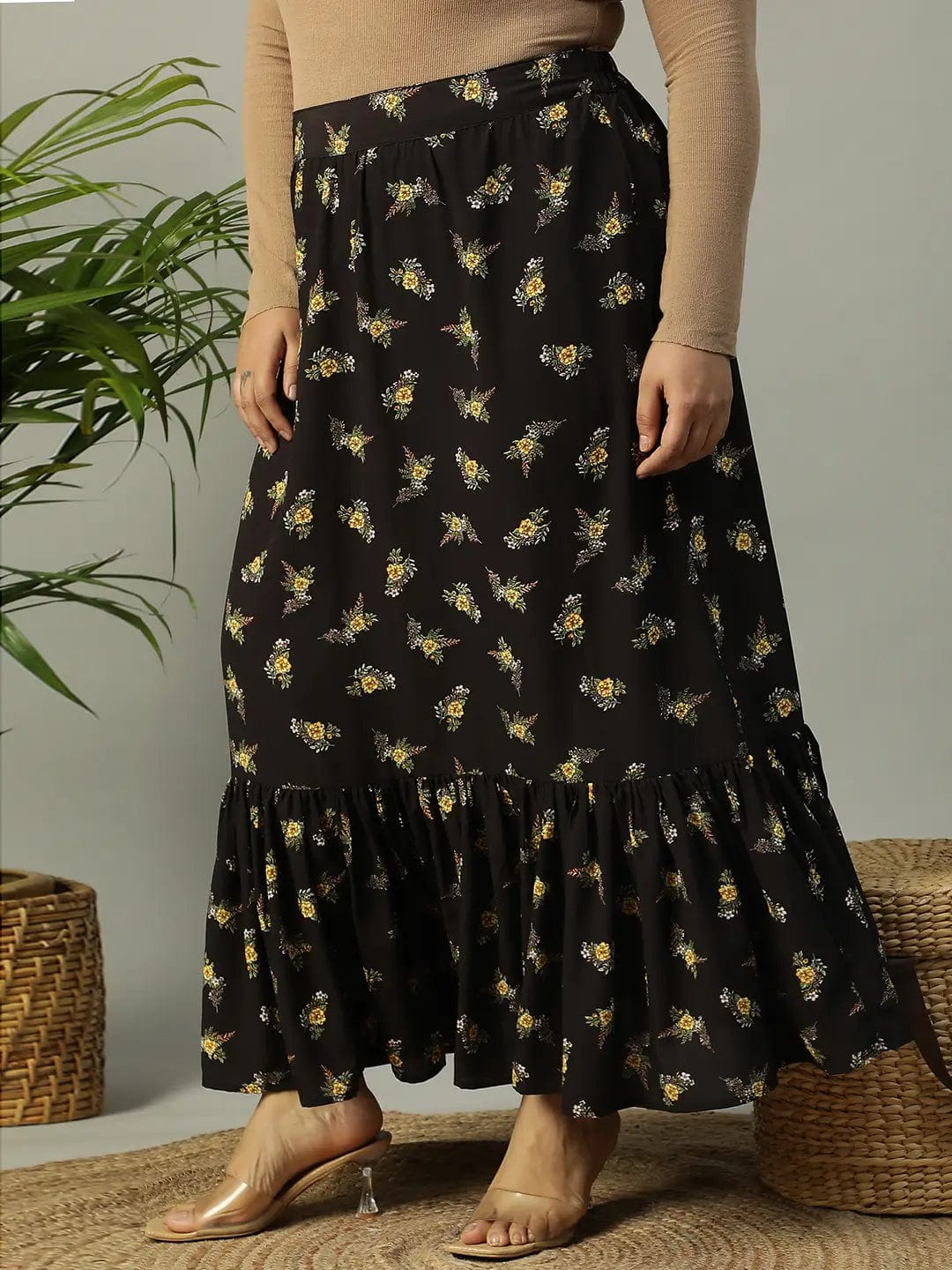 First Black Floral Print Elasticated Frill Detailed  Long Flare Plus Size Skirt - Image 3