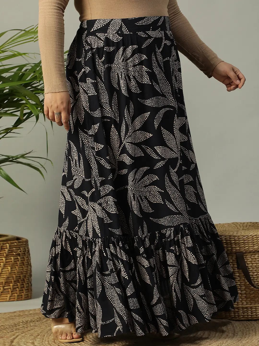 First Black Tropical rayon Print Elasticated Frill Detailed  Long Flare Plus Size Skirt - Image 4