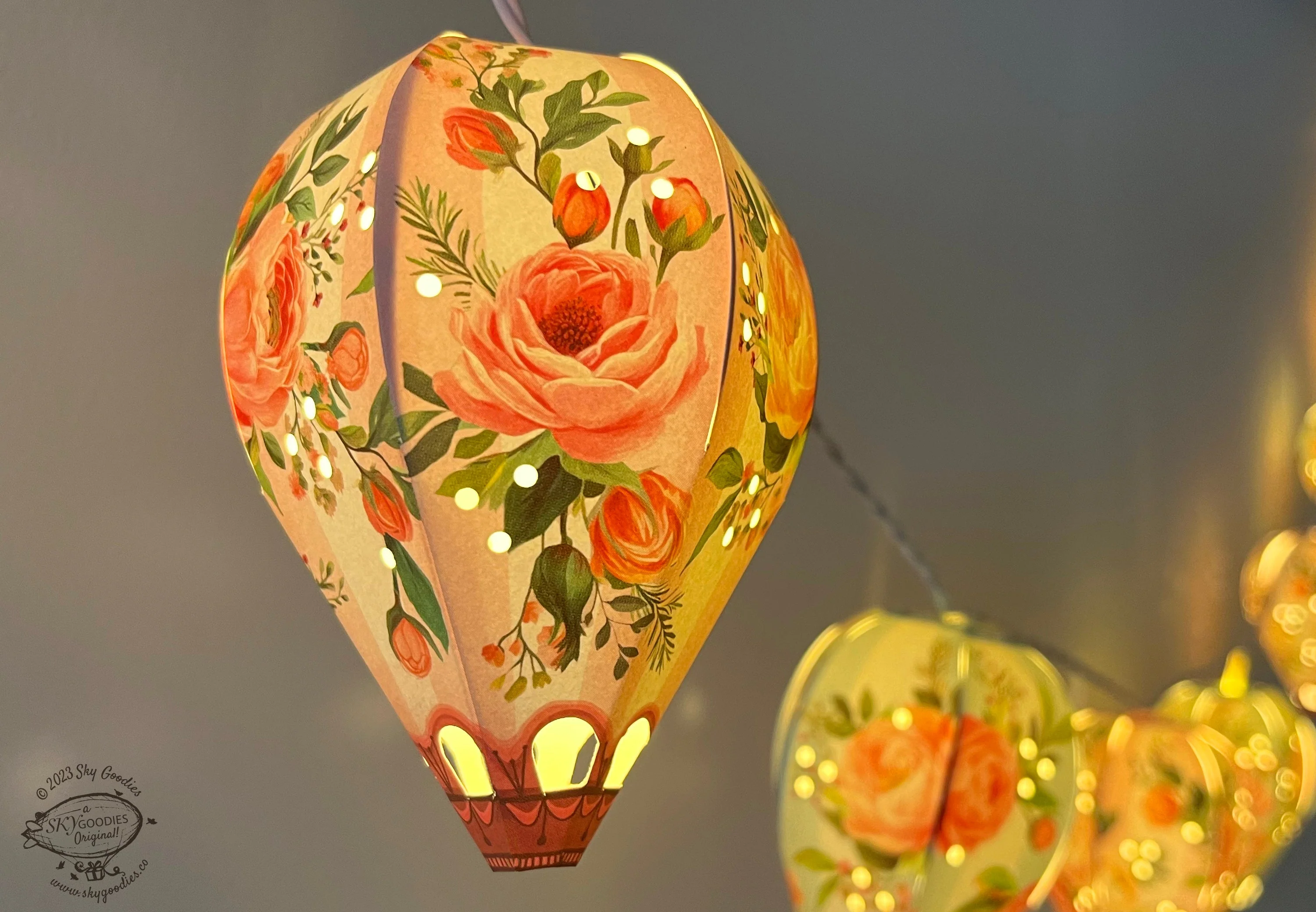 Floral Paper Mini Hot Air Balloon Fairy Lights - Image 3