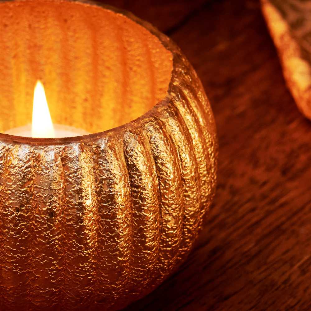 Fluted Glass Tealight Holder With Metallic Finish - Image 11