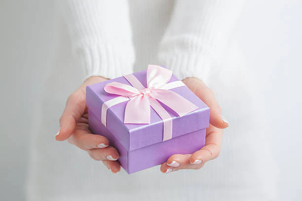 Free Gift - Image 5