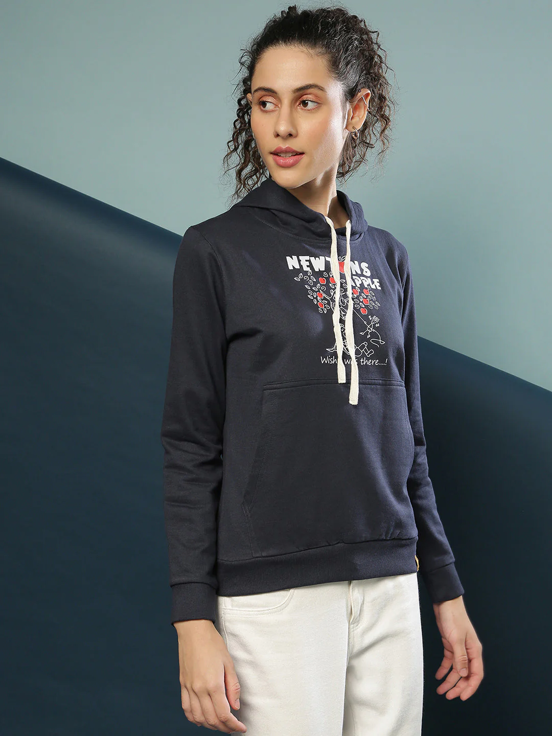 Front Pocket Printed Hoodie - Image 4