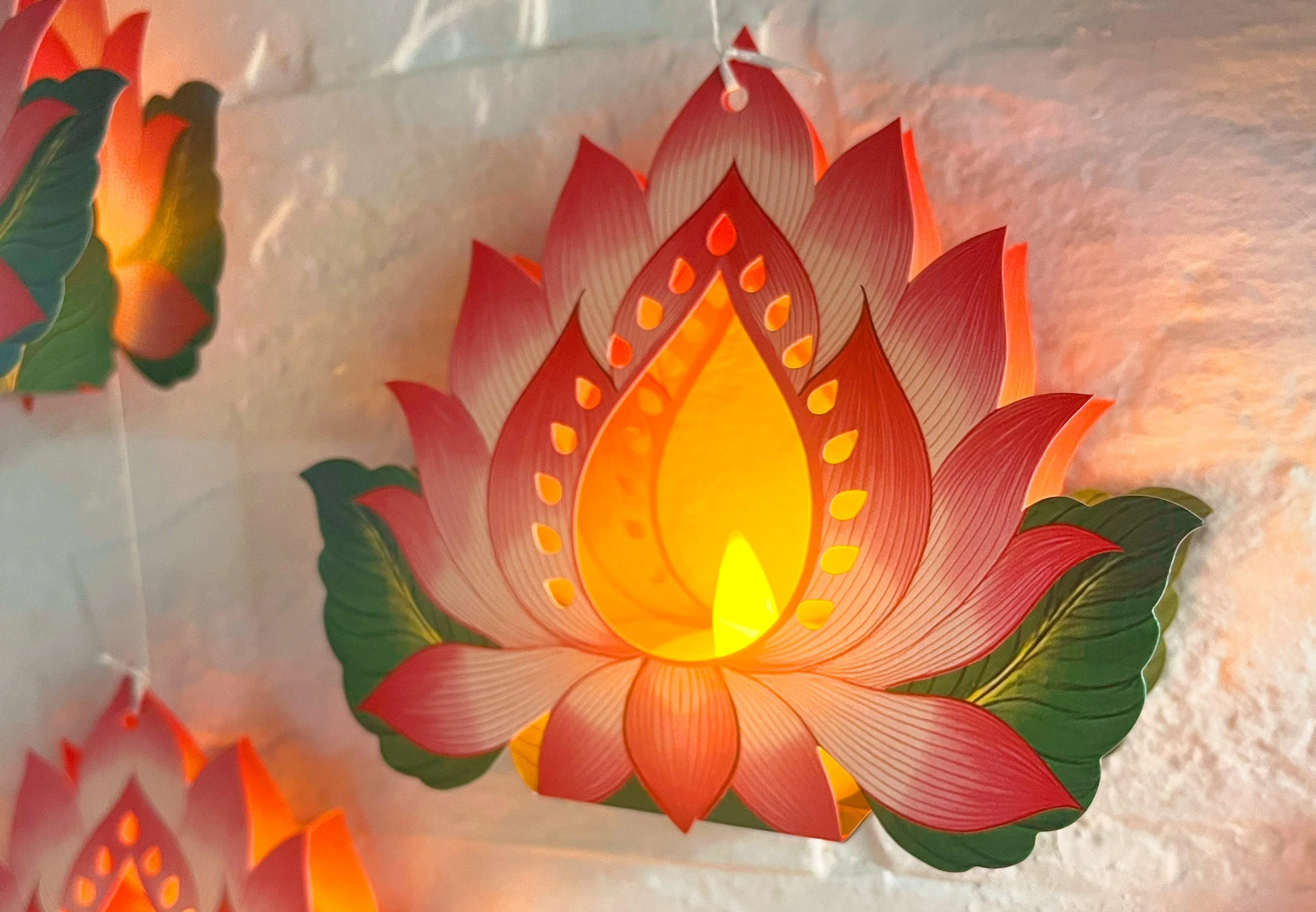 Ganpati Decor Combo Saver 11 - Big Ganesha + 18 Flowers leaves + 2 Banana Trees + 4 Lotus Diyas - Image 14