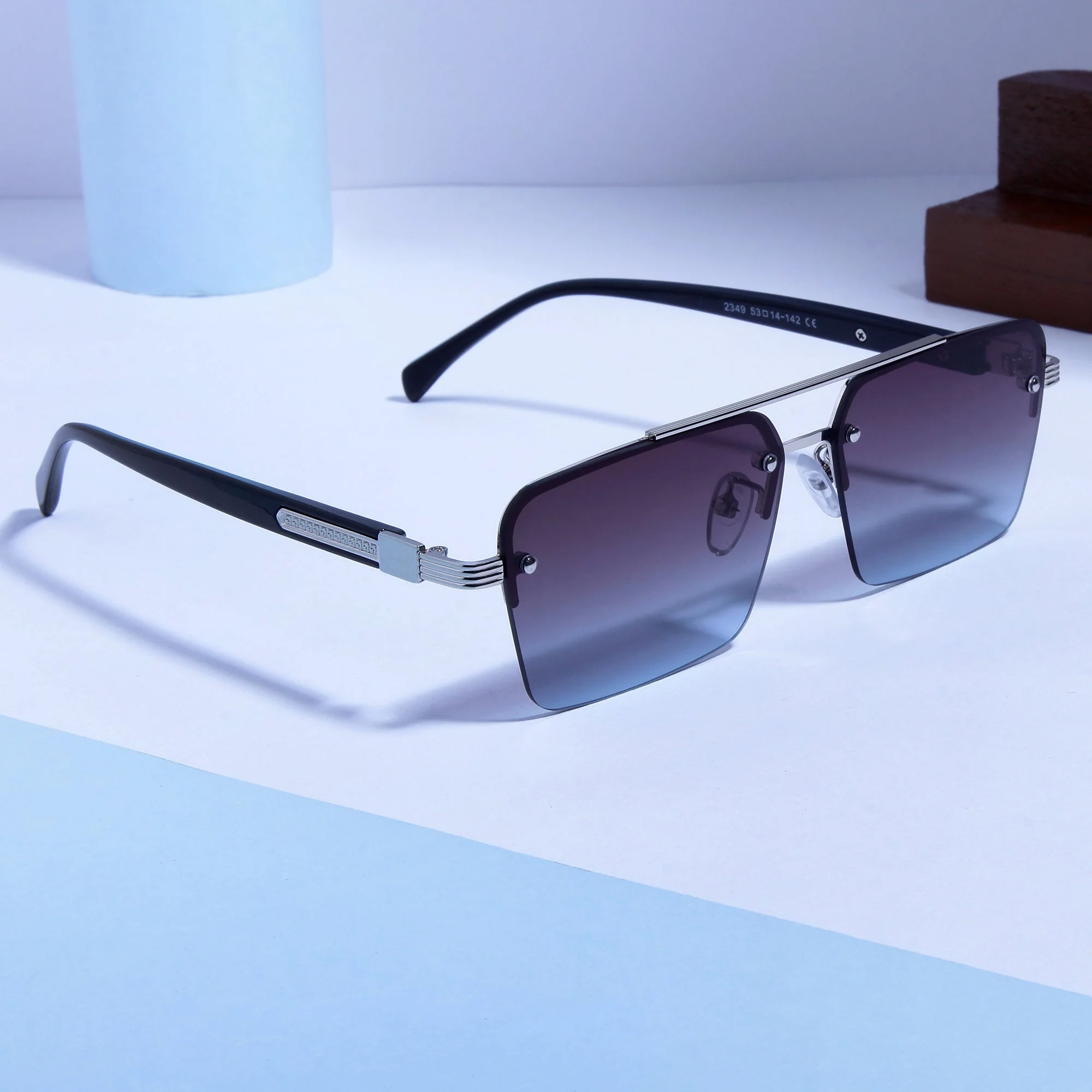 GG2349 Black Blue Gradient Rectangle Sunglasses - Image 7