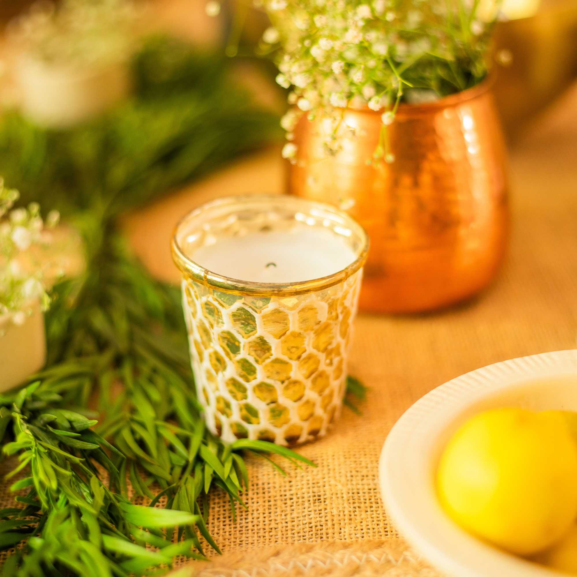 Gilded Honeycomb Glass Candle - Image 3