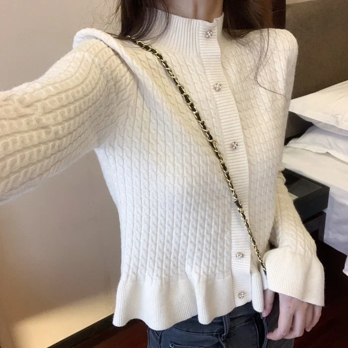 Gisel Buttoned Sweater - Image 6