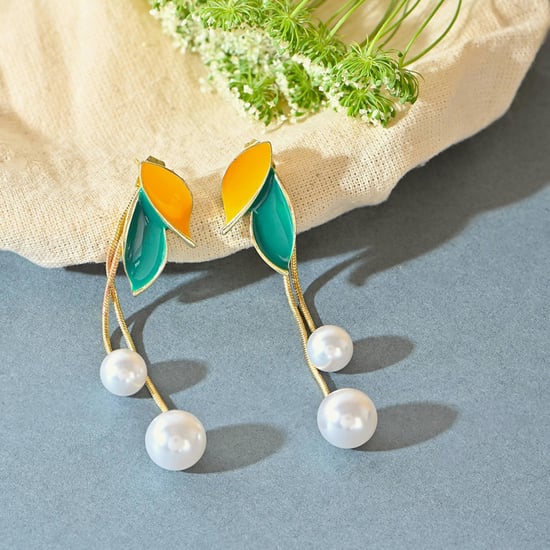 Glamour Glimpse Dangler Earring - Image 5