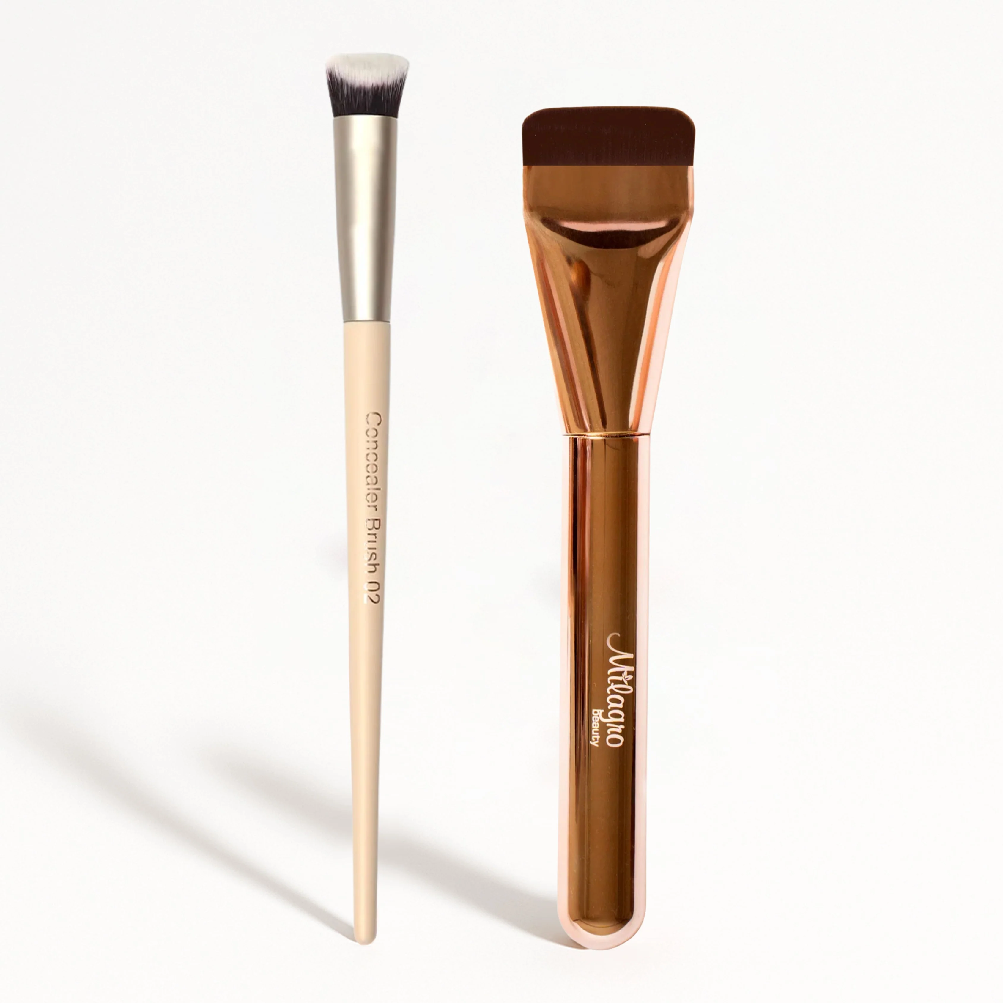 Glass skin foundation brush 18 + Concealer Brush 02