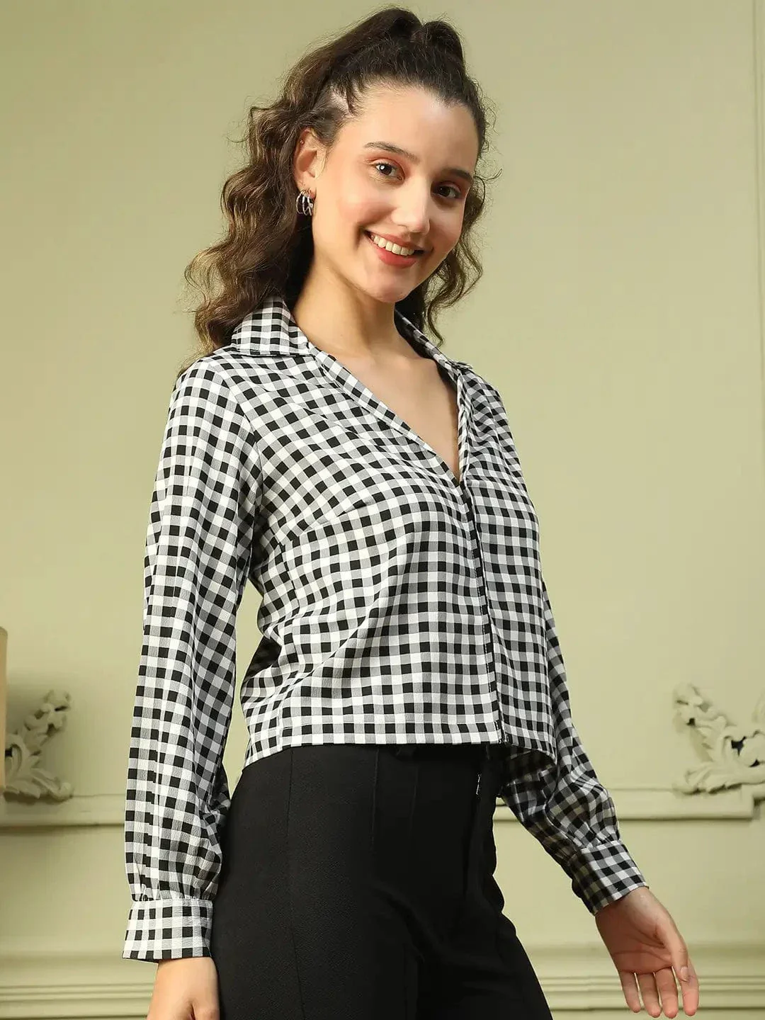 Gleam Black Check Print Long Sleeve Open Collared Button Down Women Crop Shirt - Image 4