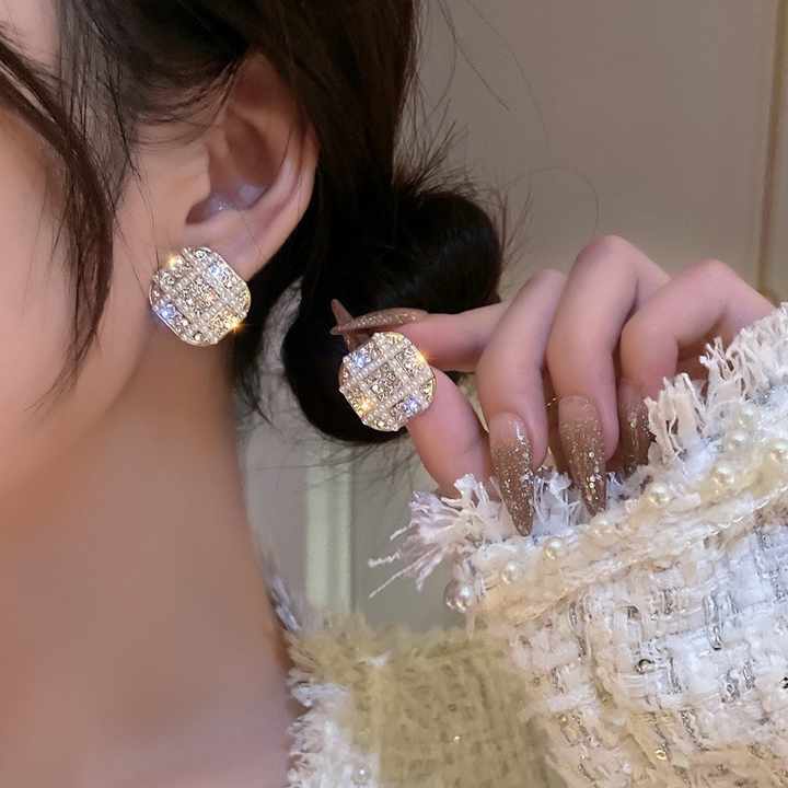 Gold Geometric Stud Earring - Image 3