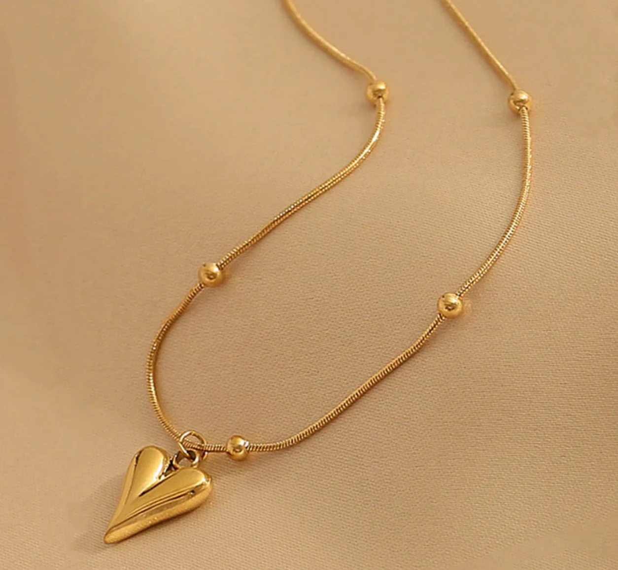 Gold-Plated Anti Tarnish Heart themed Stainless Steel Pendant - Image 5