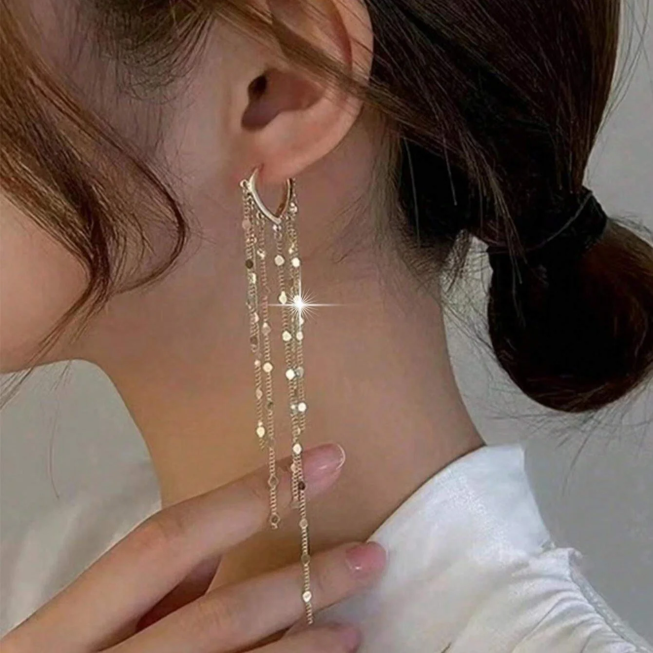 Golden Chic Earring - Image 5