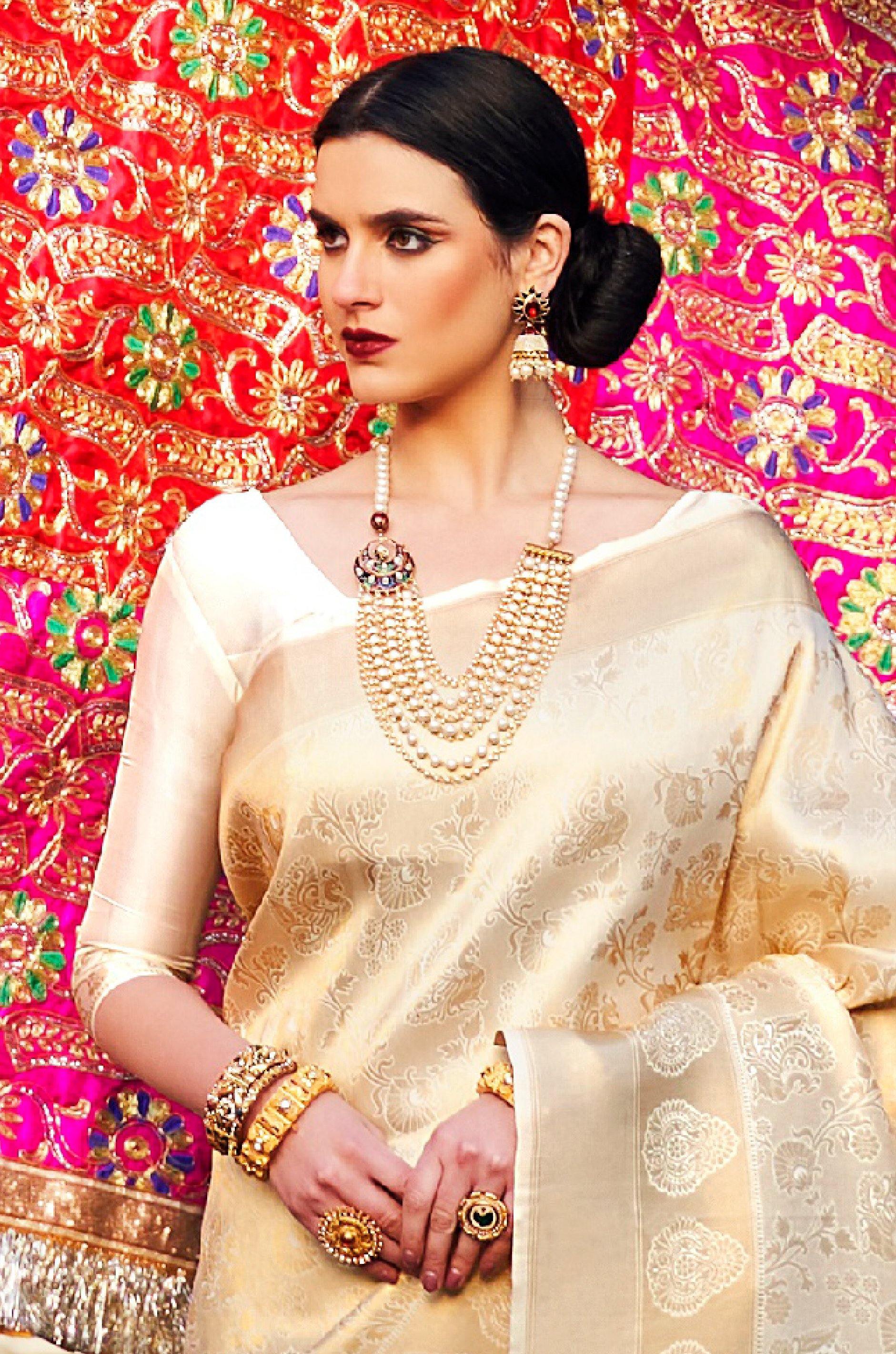 Golden Kanjivaram Silk Saree - Image 4