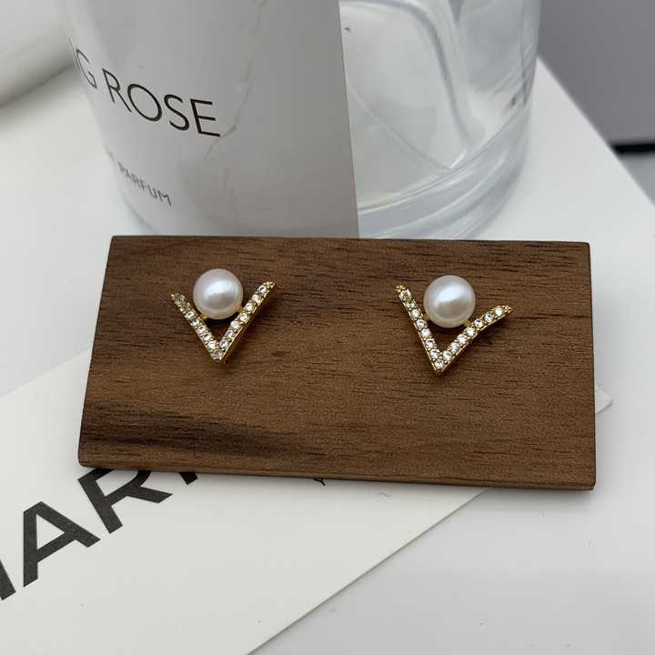 Golden Korean Stud Earring - Image 2