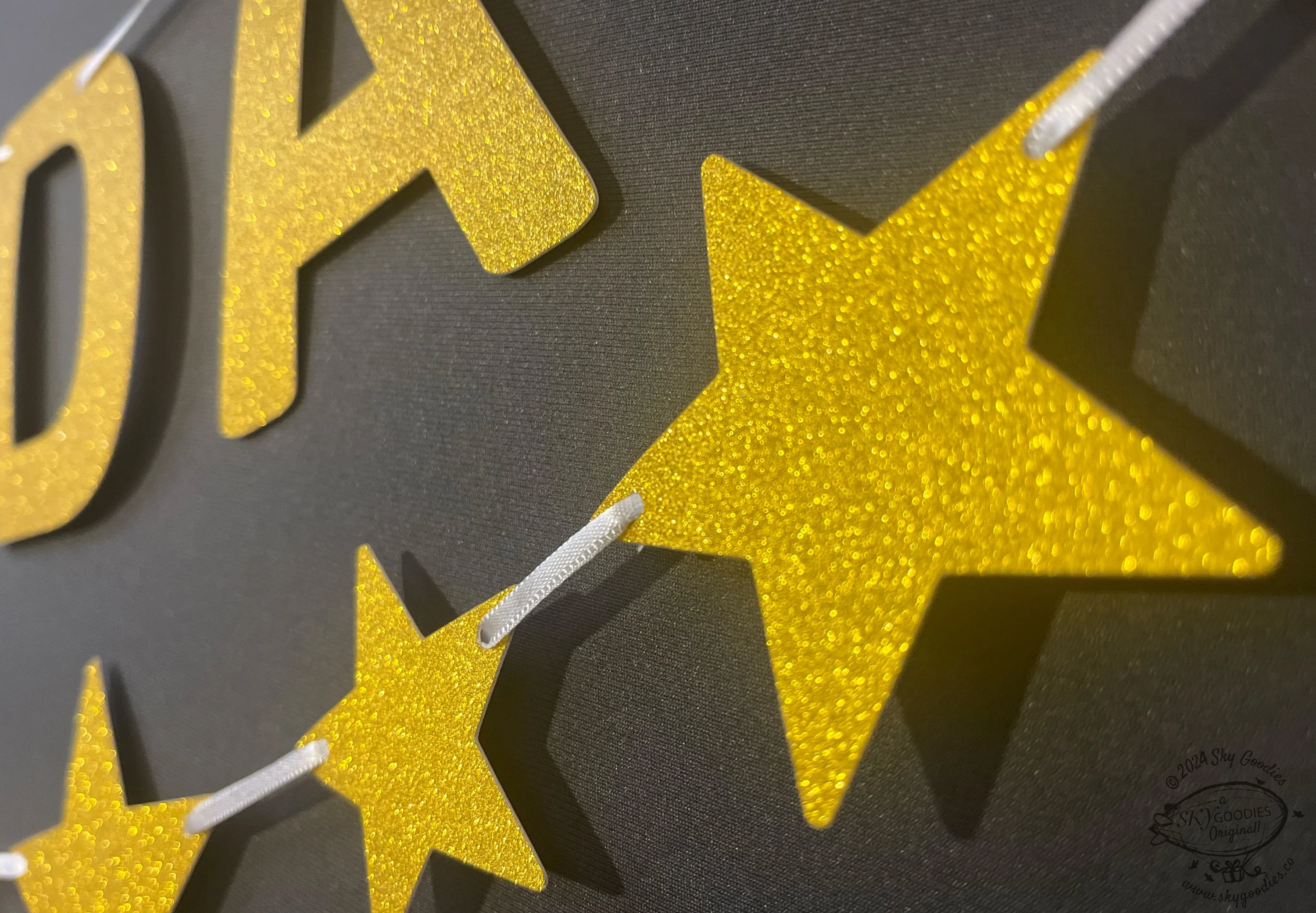 Golden Stars and Happy Birthday Paper Party Decor - Image 4