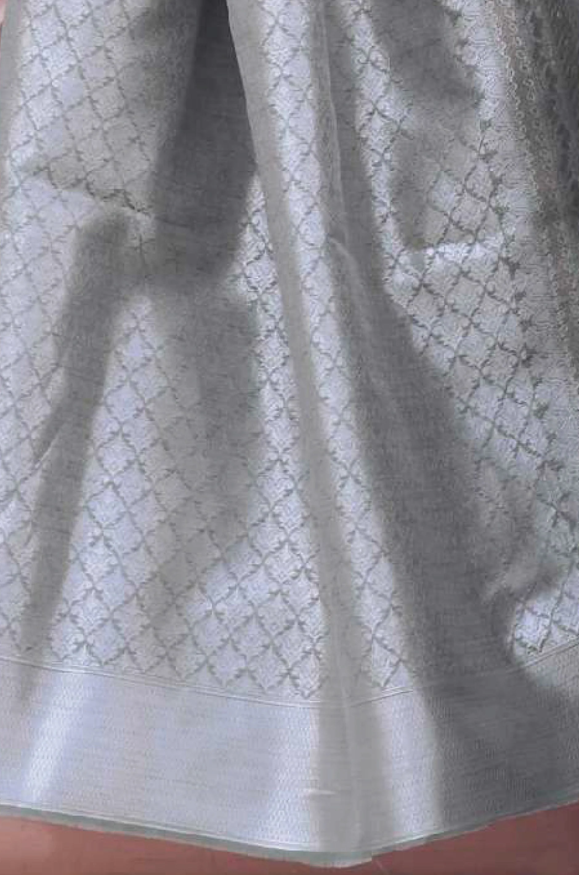 Grey Woven Linen Saree - Image 2