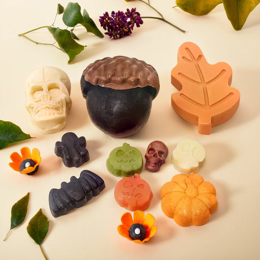 Halloween Chocolate With Milk Monster Faces 10 Pieces - Image 3