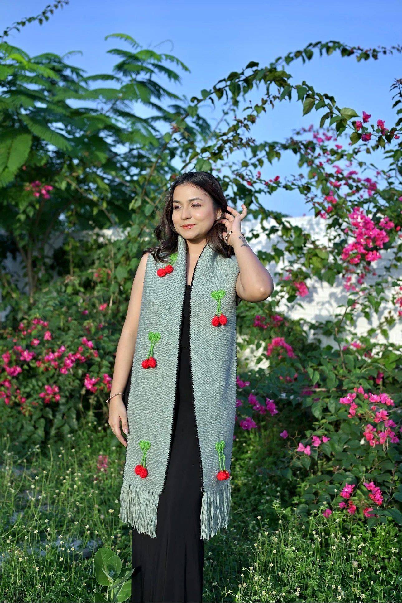 Hanging Cherry Grey Scarf