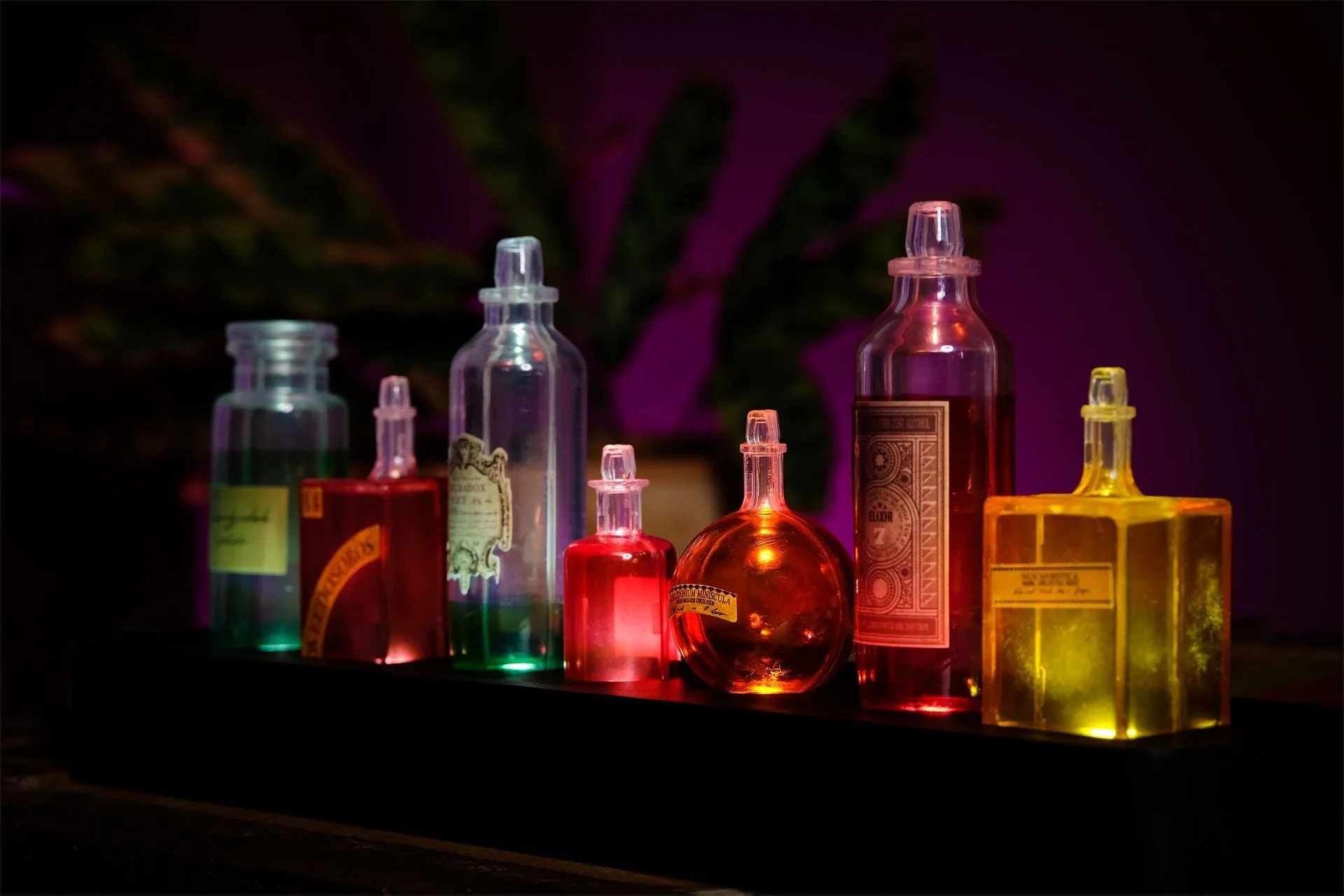 Harry Potter Potion Bottles - with mood lighting - Image 3