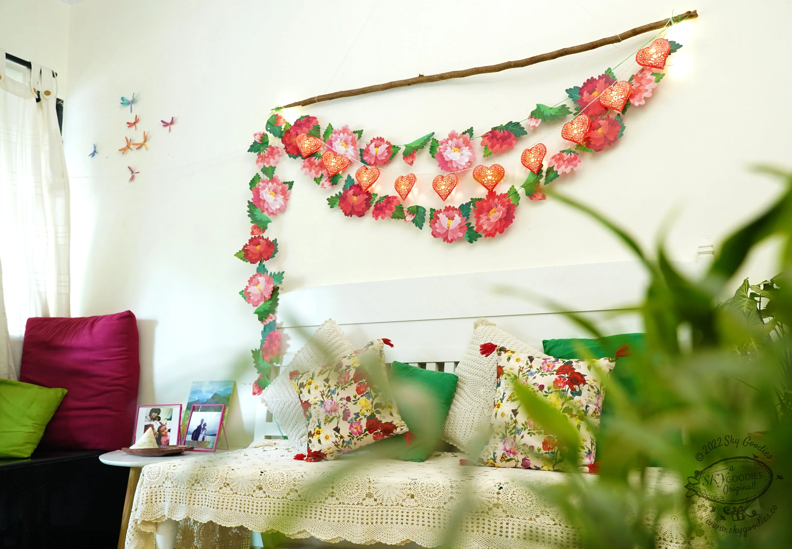Hearts & Flowers COMBO SAVER: Paper Hearts Fairy Lights & Bunting - Image 3