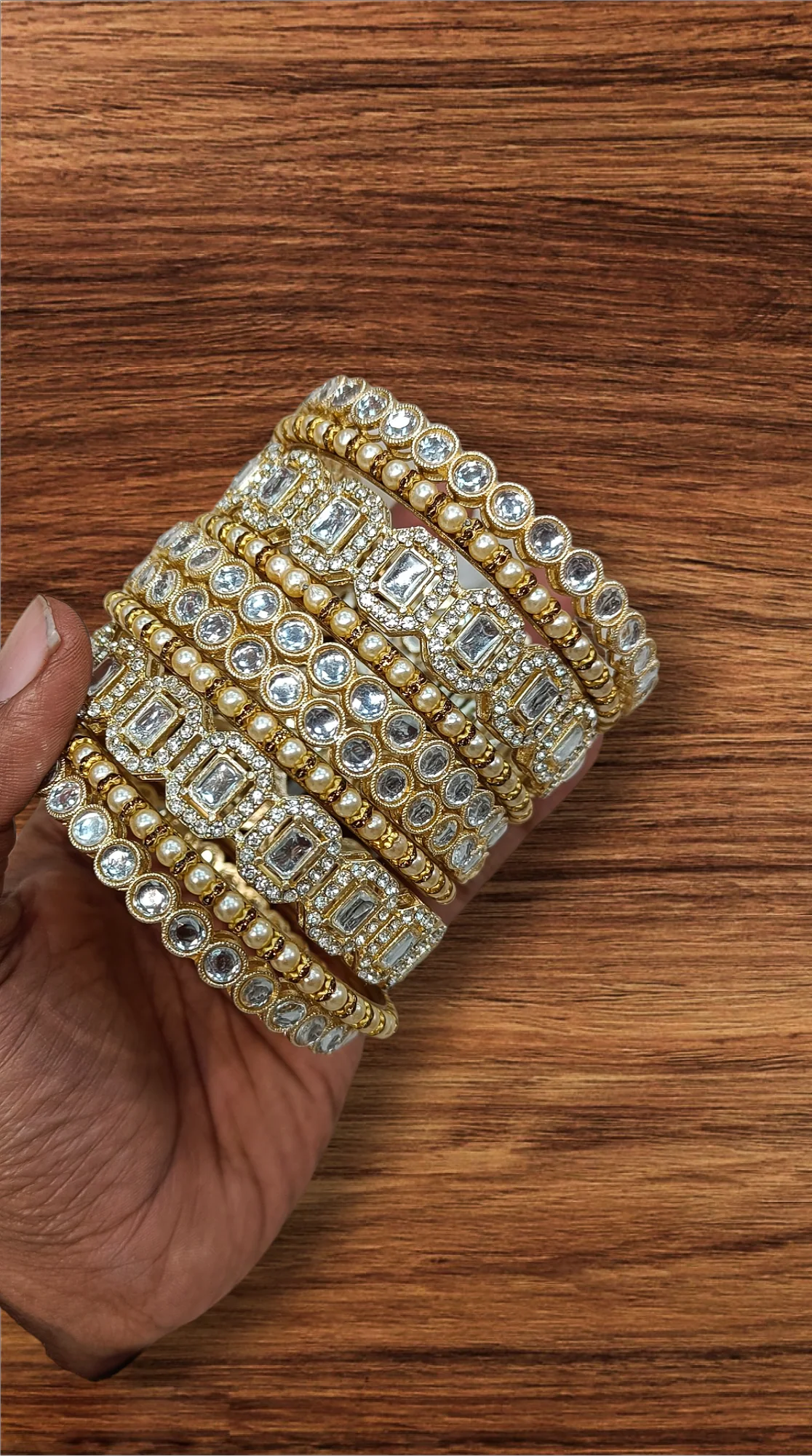Heavy square kundan bangles set - Image 2