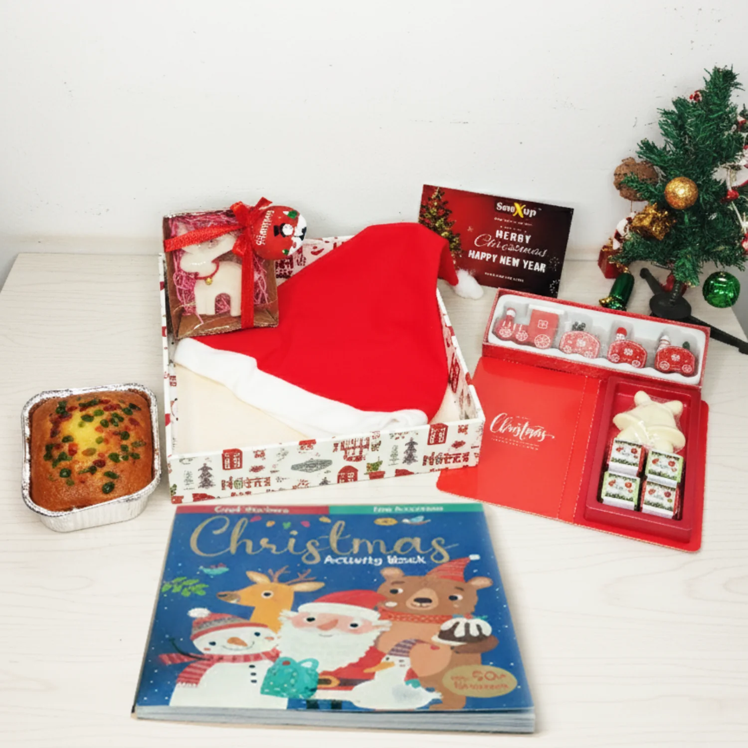 Ho Ho Hamper - Image 3