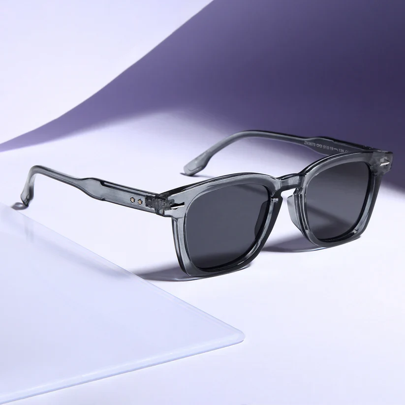Holiday Box of 3 Sunglasses - Image 2