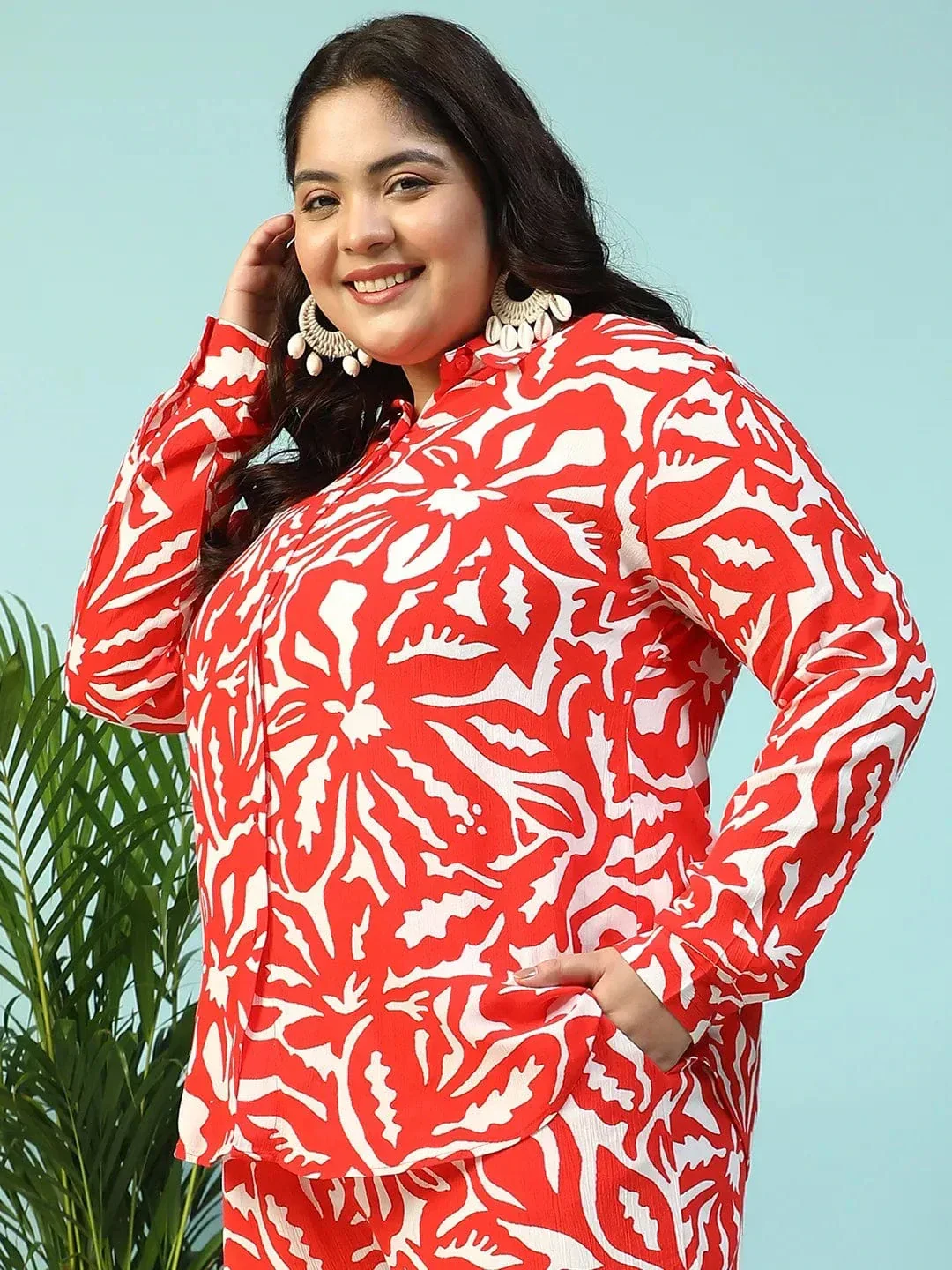Hot Red Floral Print Collared Long Sleeve Button Down Plus Size Women Shirt - Image 3