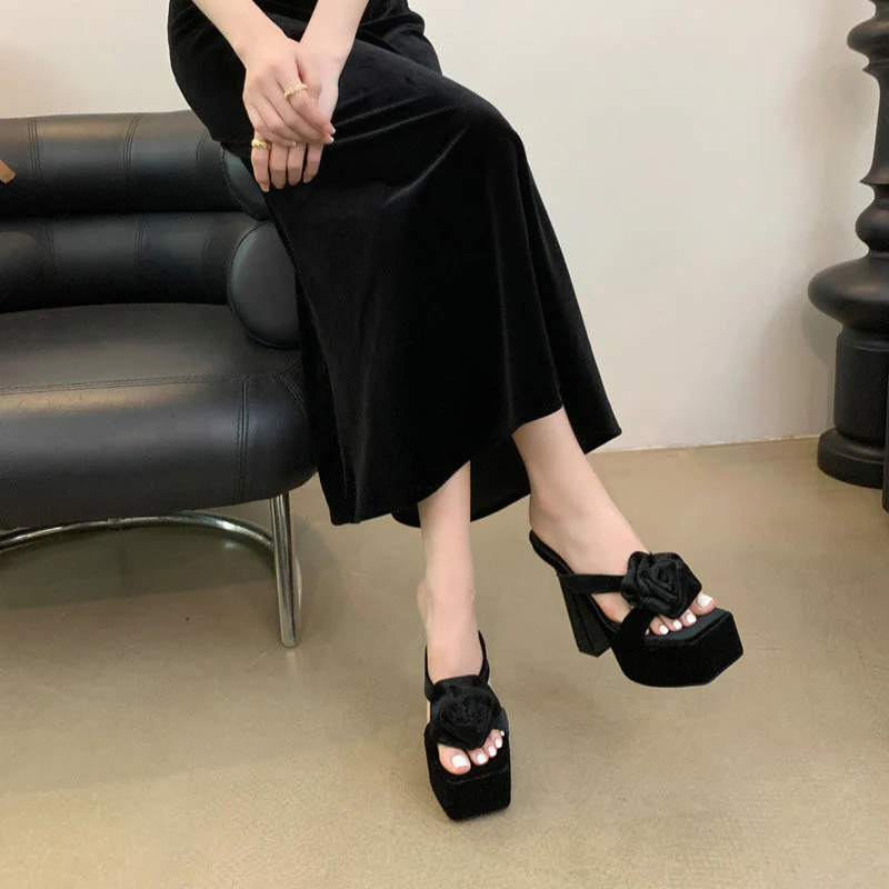 Hyacinth Rose Detail Platform Heels - Image 2