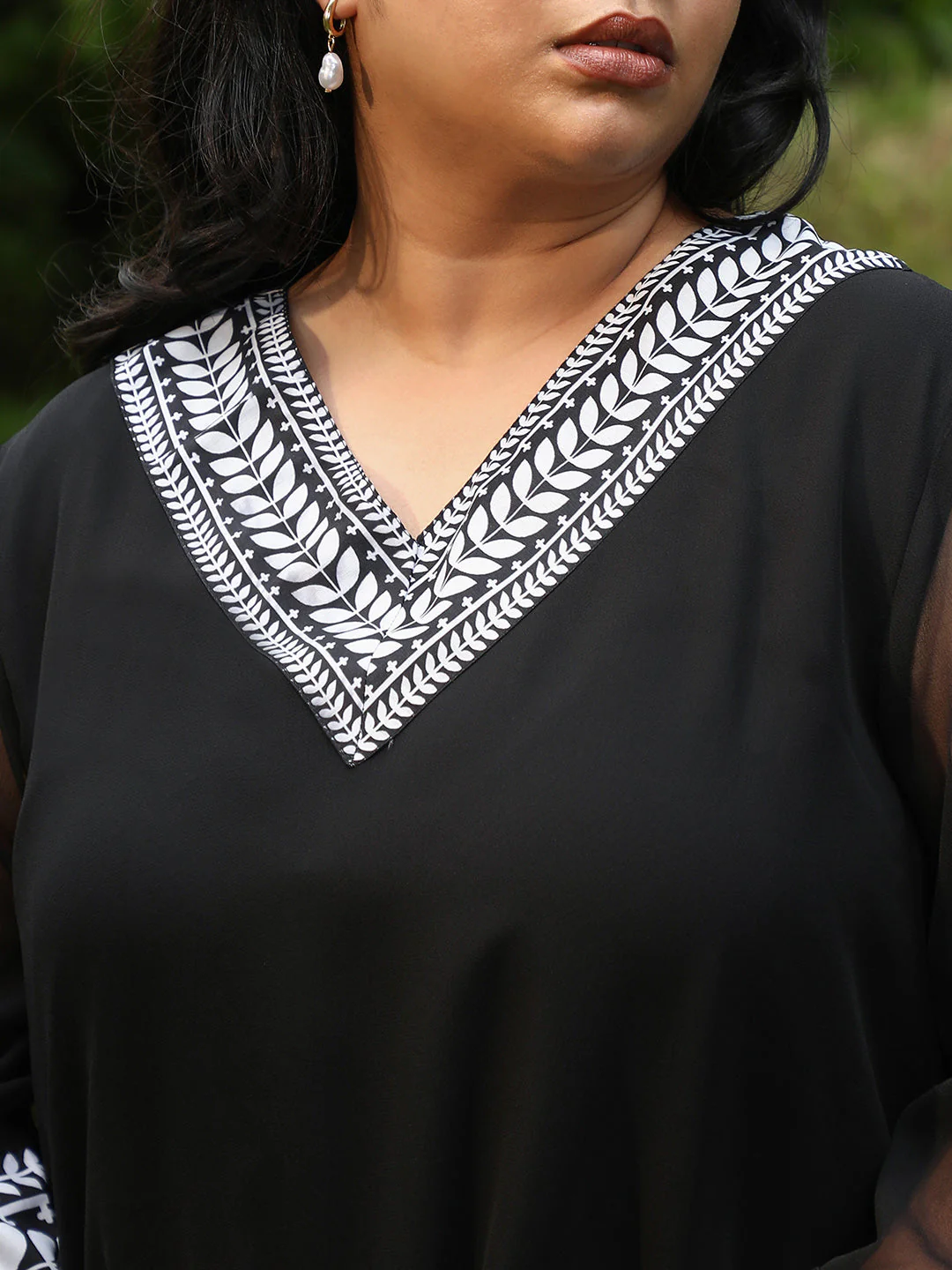 Indie Leaf-Lined Imprint Kurta Set - Image 7