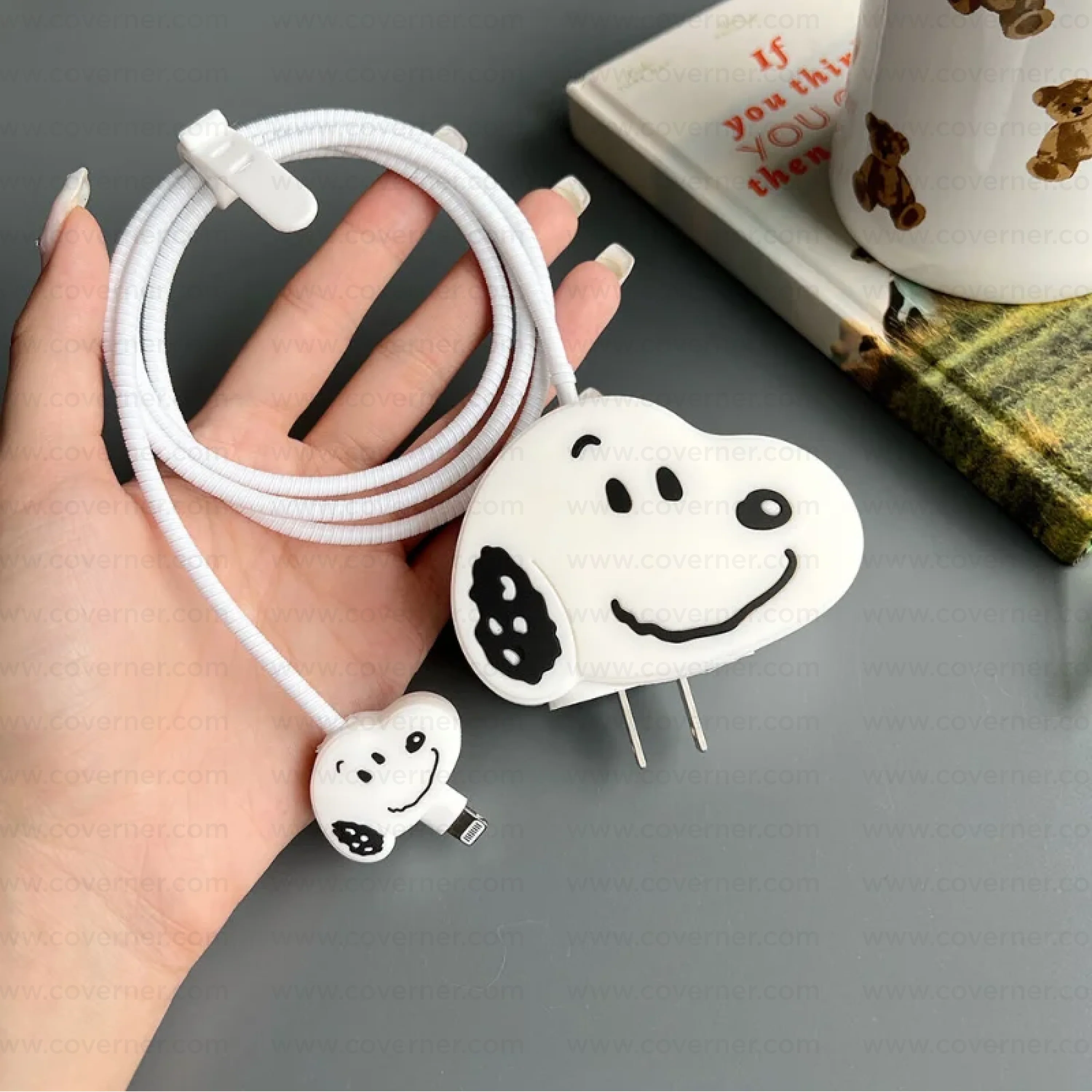 Iphone Charger Case Cover - Snoopyy - 4 Piece Set (With Wire Protector) - Image 4