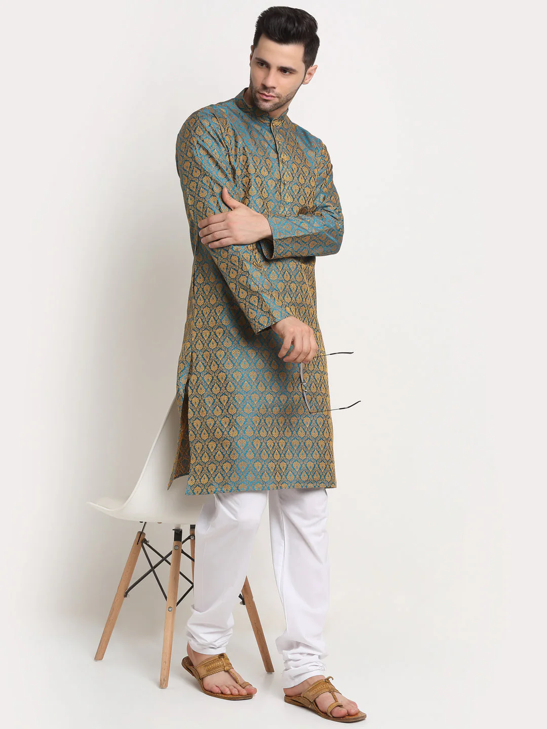 Jacquard Woven Design Paisley Kurta & White Pyjama Set - Image 123