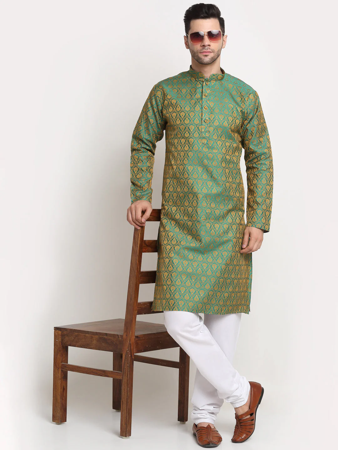 Jacquard Woven Design Paisley Kurta & White Pyjama Set - Image 62