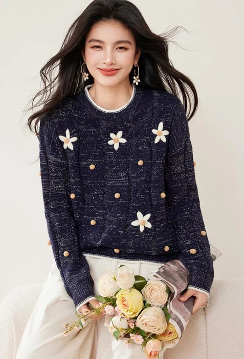 Kimberly Floral Sweater - Image 4