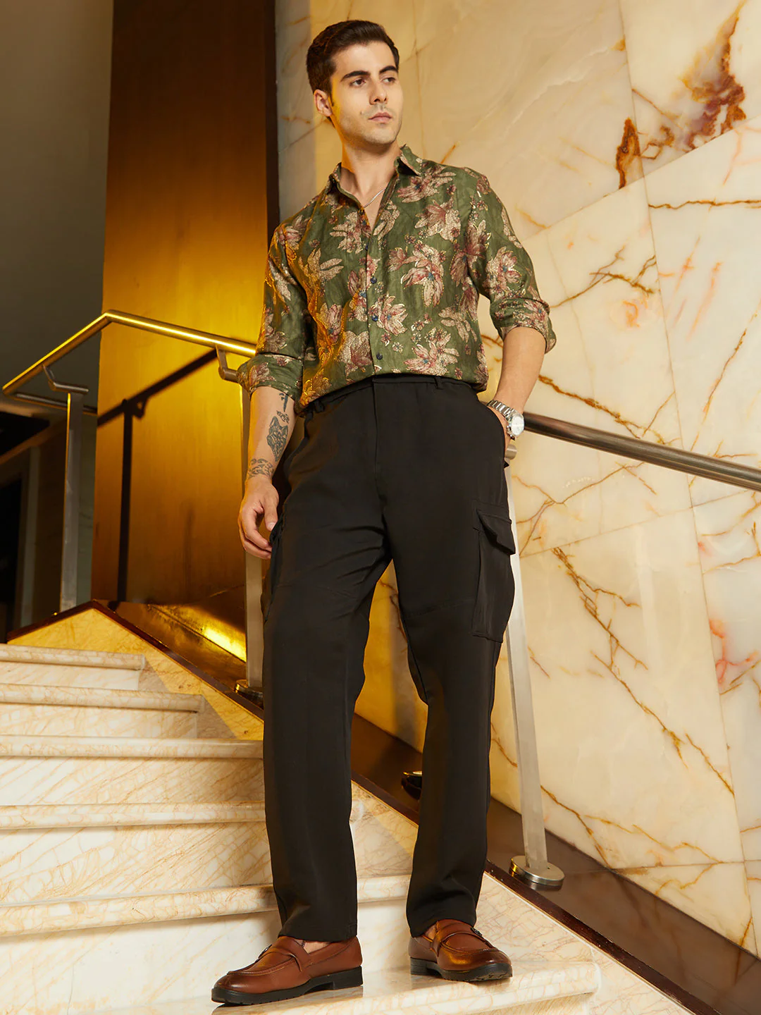 Known Straight-Fit Cargo Trousers - Image 5