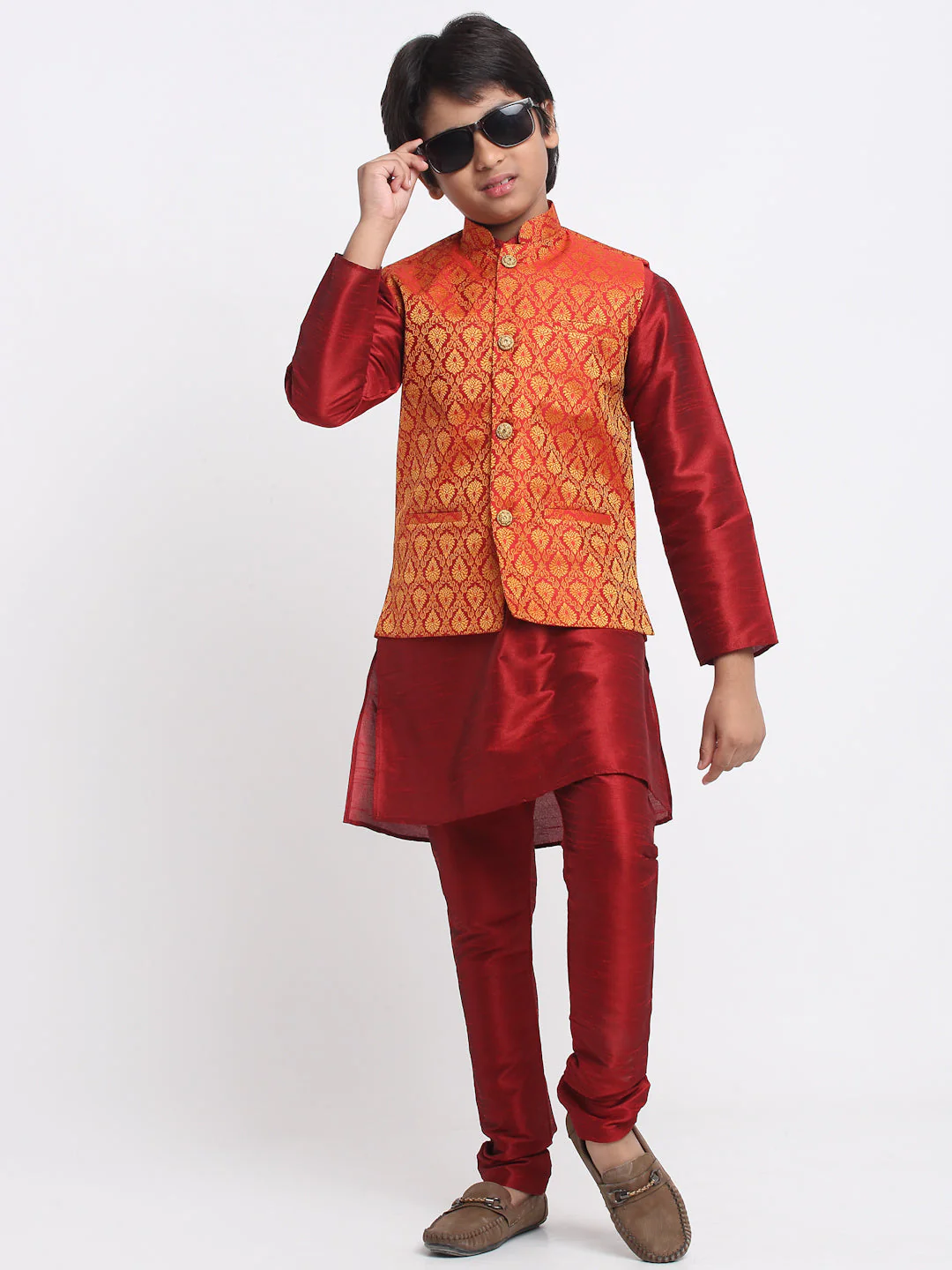 KRAFT INDIA Boys Maroon Silk Blend Kurta and Churidar with Jacquard Red Nehru jacket - Image 3