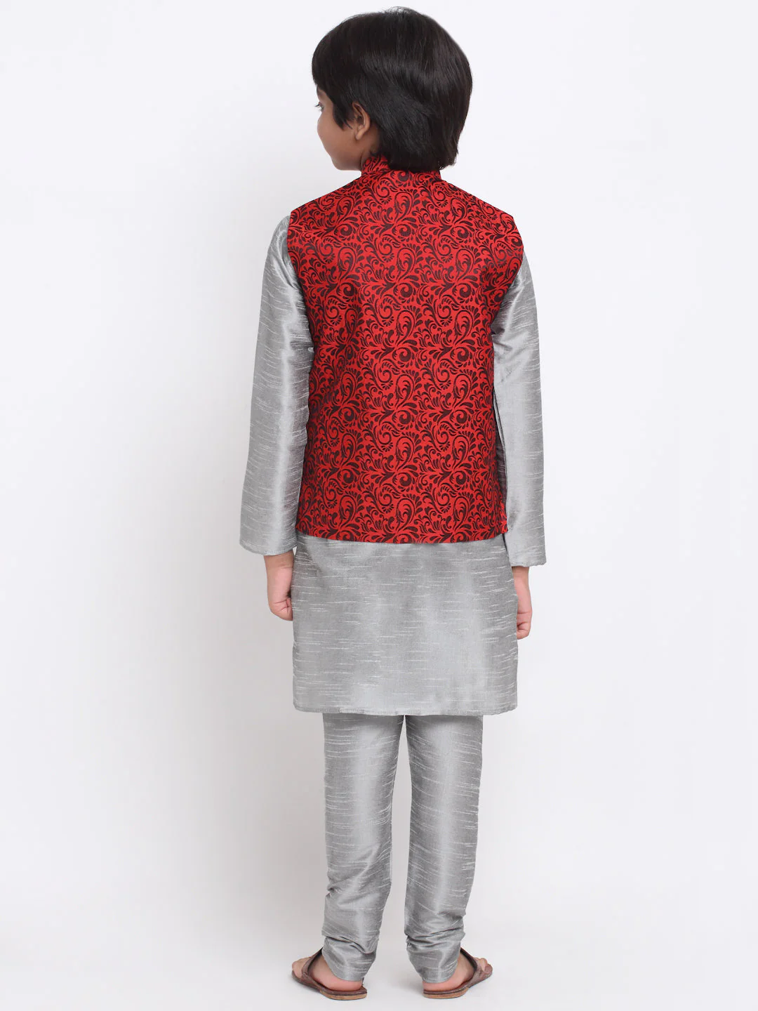 KRAFT INDIA Boys Silver Silk Blend Kurta and Churidar with Jacquard Red Nehru jacket - Image 3