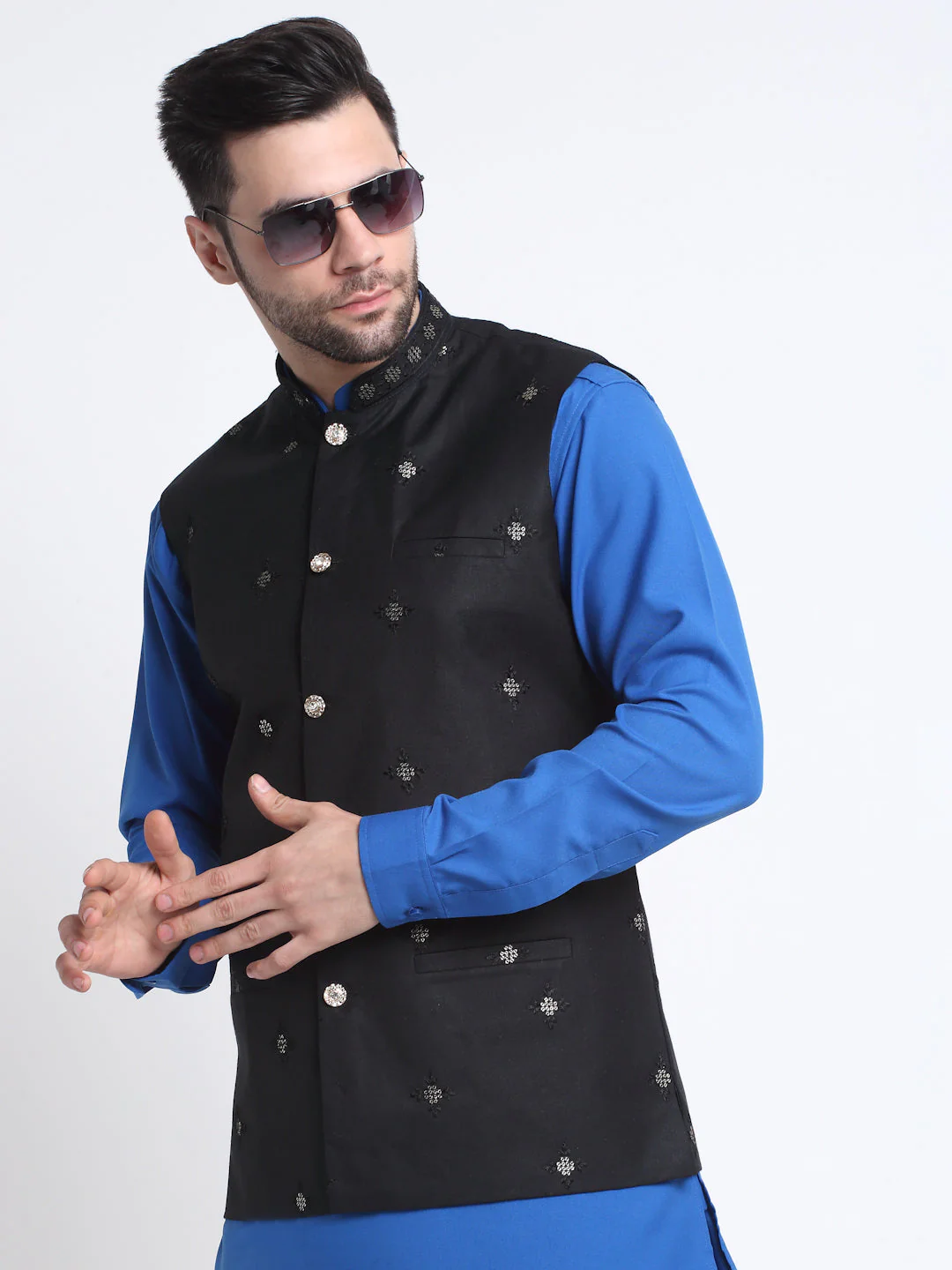 KRAFT INDIA Men Cotton Blue Pathani Kurta & Salwar With Embroided Sequenced Nehru Jacket - Image 24