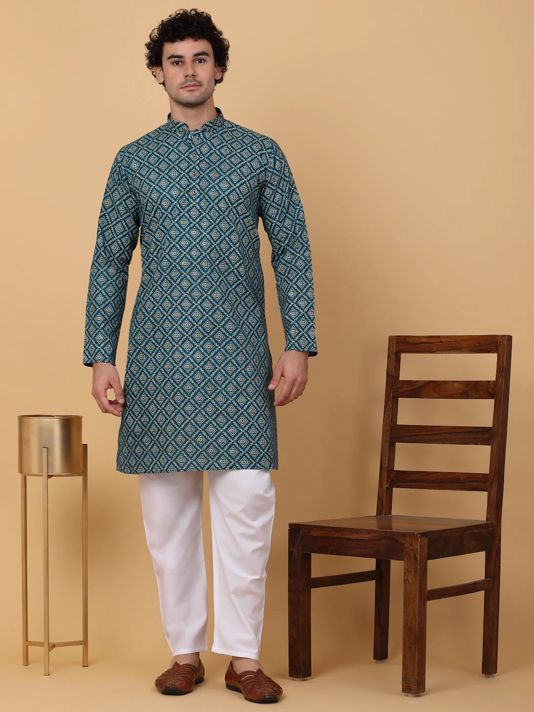 KRAFT INDIA Men Cotton Floral Gold Print Ethnic motif Knee Length Kurta With White Elastic Waistband Pyjama Set - Image 22